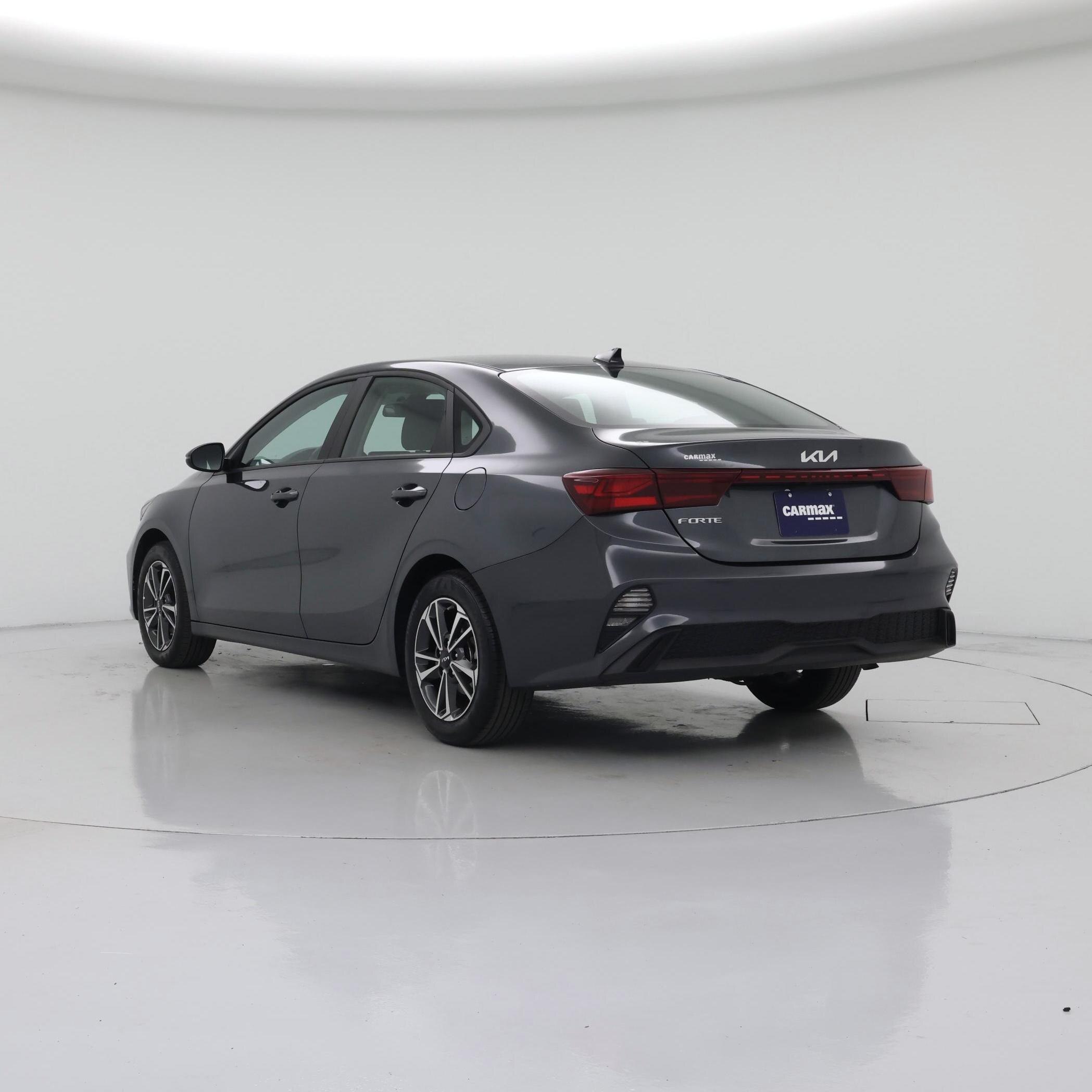 Thumbnail: 2024 Kia Forte - 2