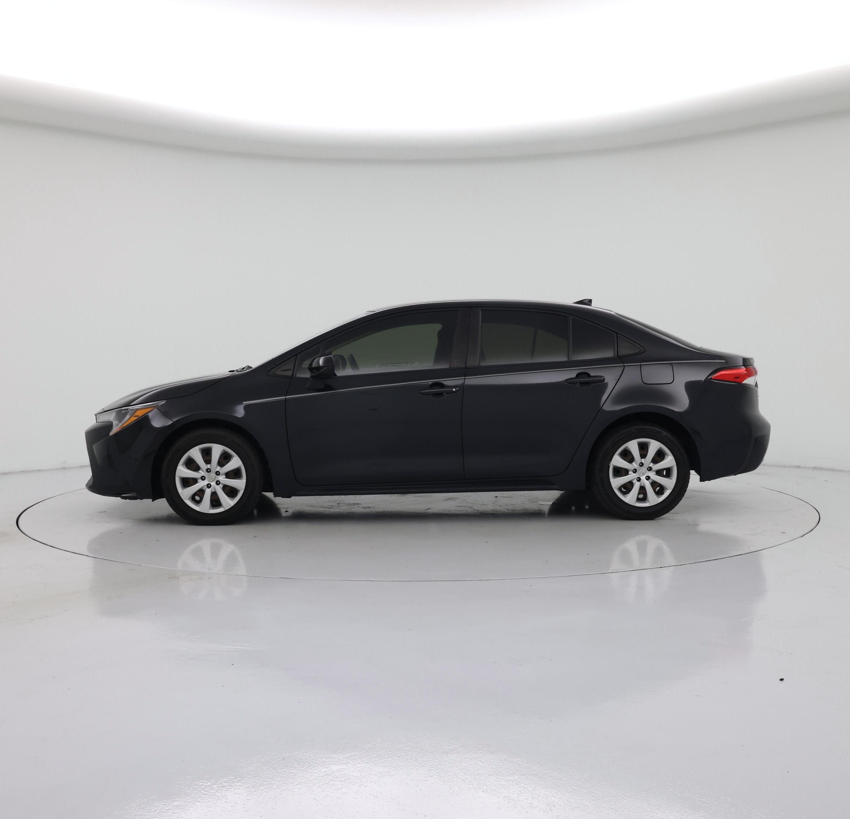 Thumbnail: 2022 Toyota Corolla - 3