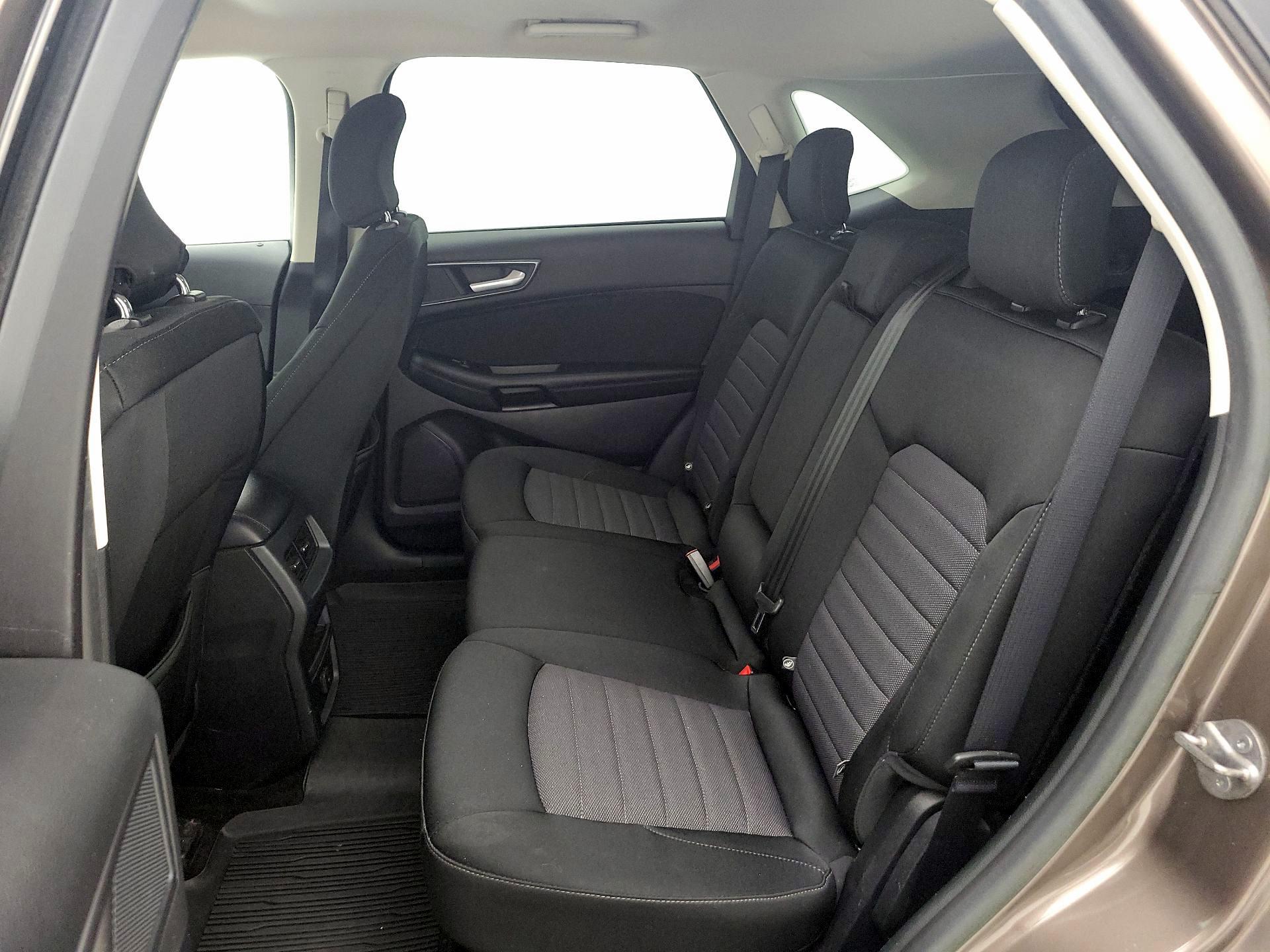 Thumbnail: 2019 Ford Edge - 19