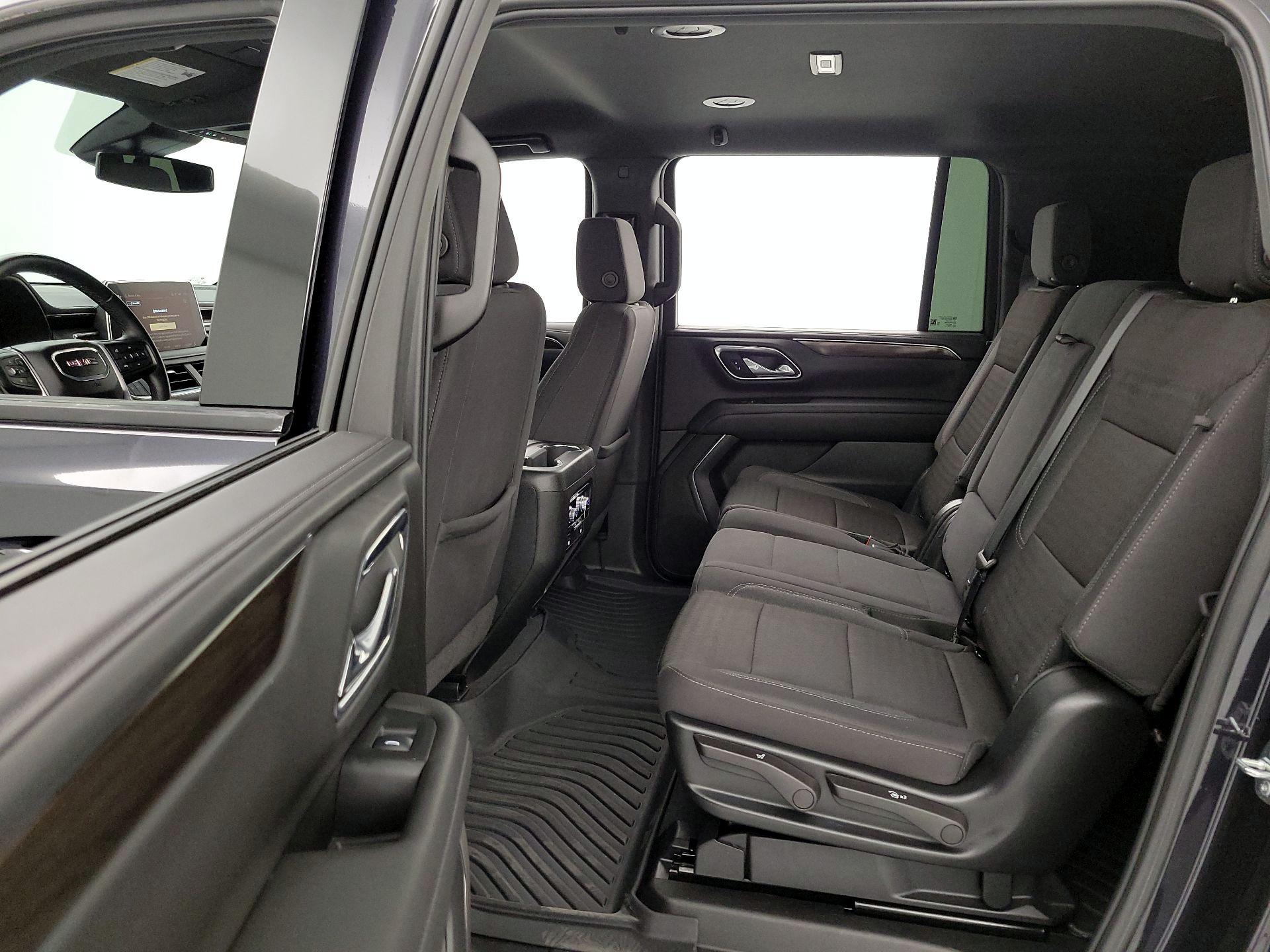 Thumbnail: 2024 GMC Yukon XL - 19