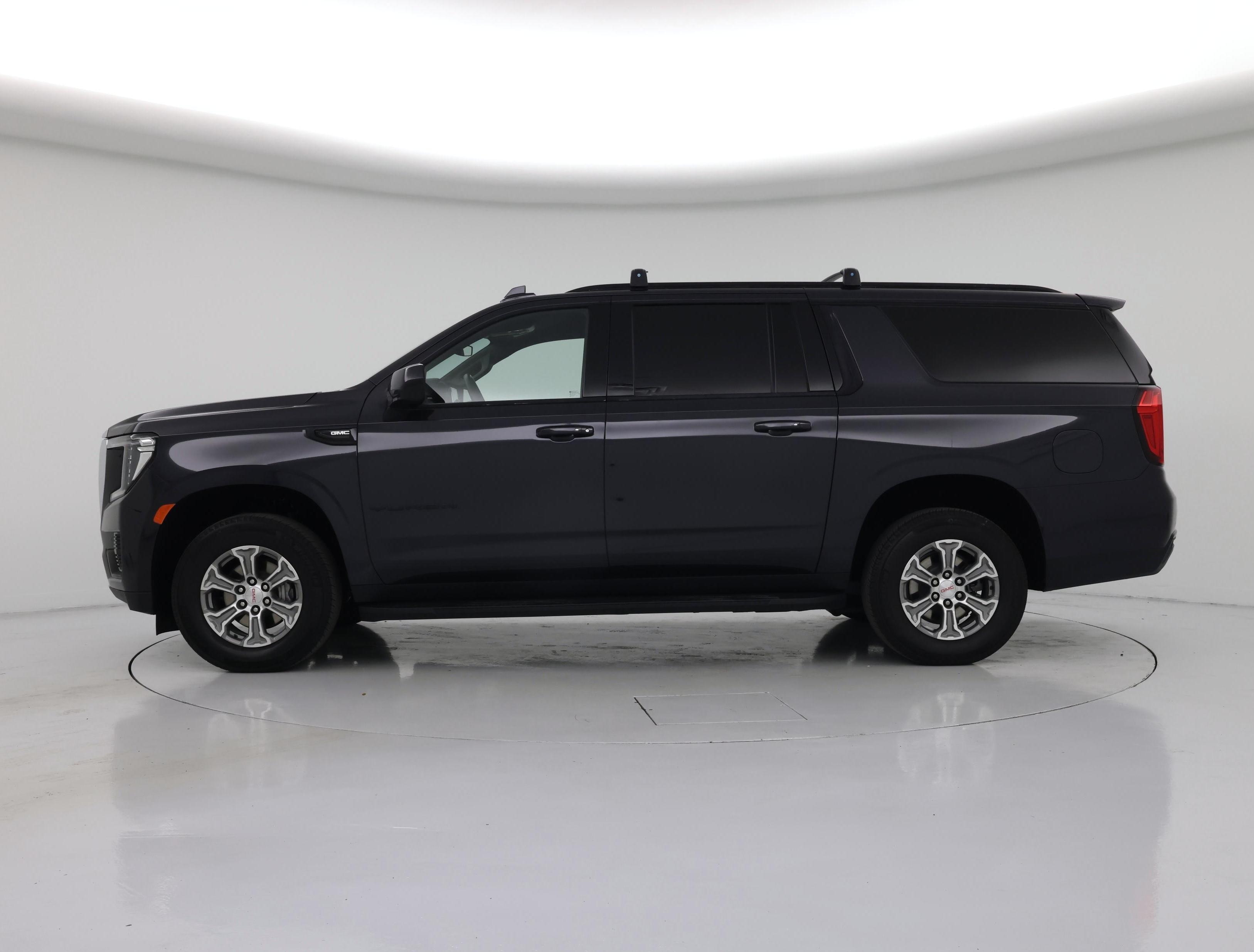 Thumbnail: 2024 GMC Yukon XL - 3