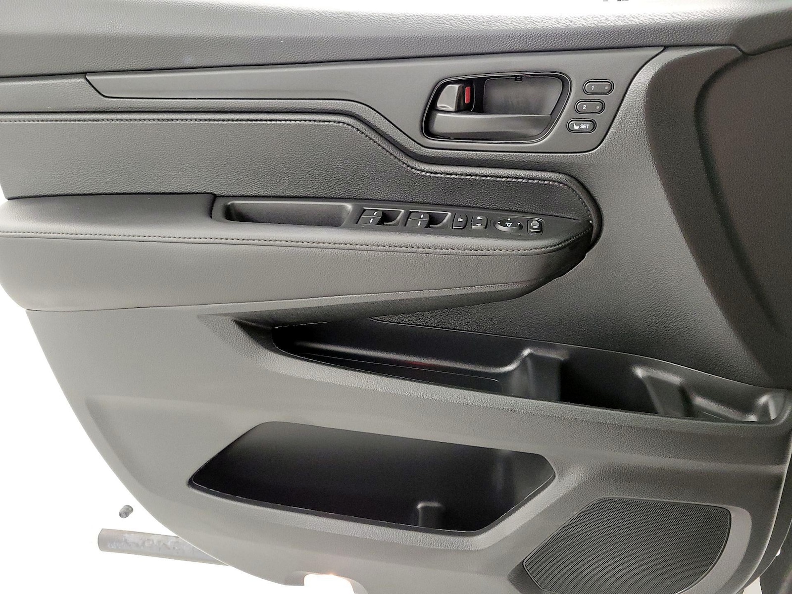 2025 Honda Odyssey Sport L - Photo 13