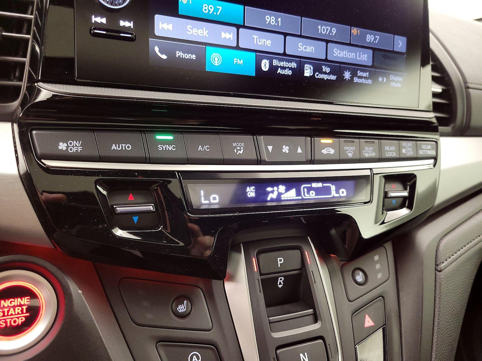 2025 Honda Odyssey Sport L - Photo 17