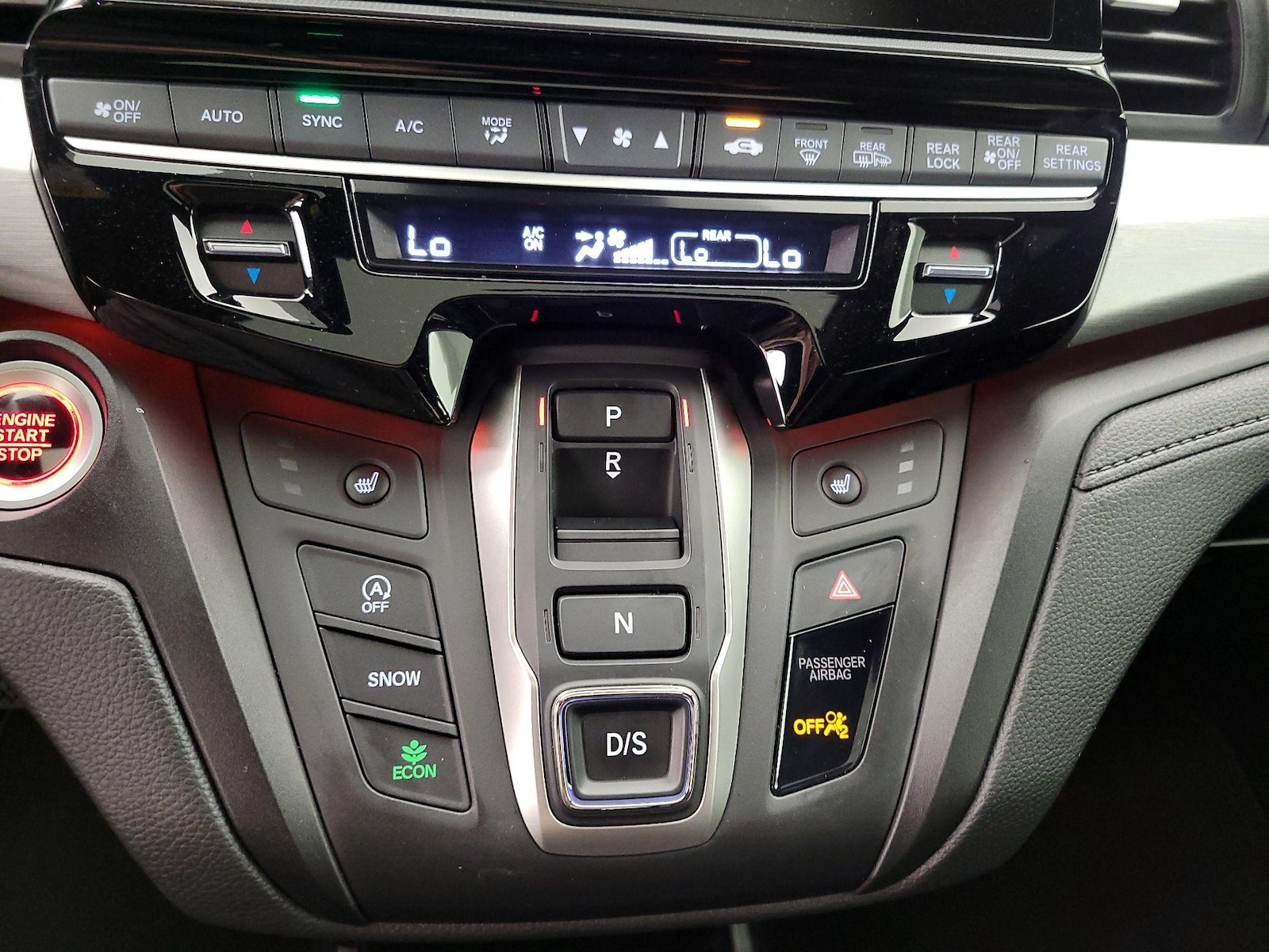 2025 Honda Odyssey Sport L - Photo 18