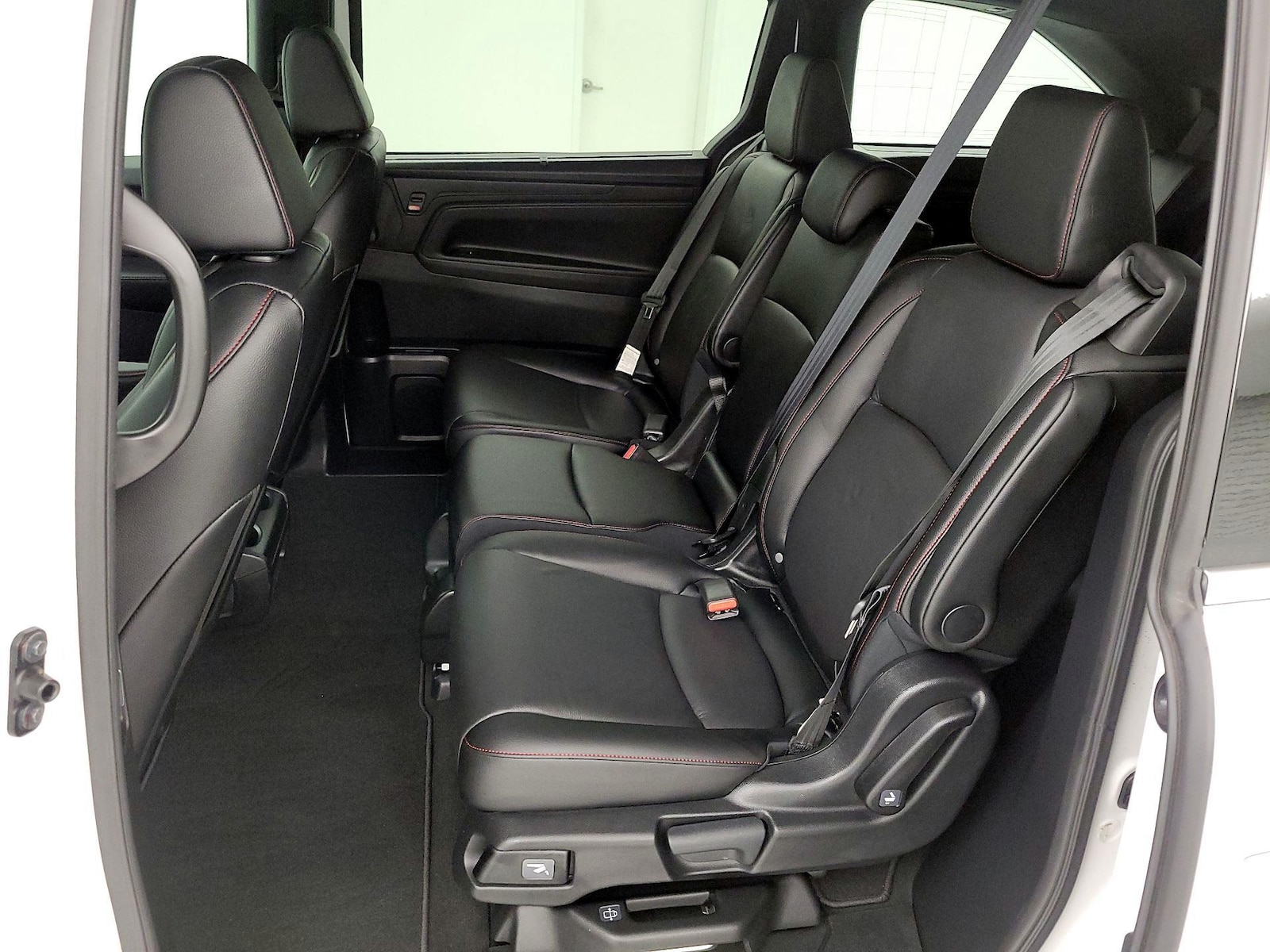 2025 Honda Odyssey Sport L - Photo 21