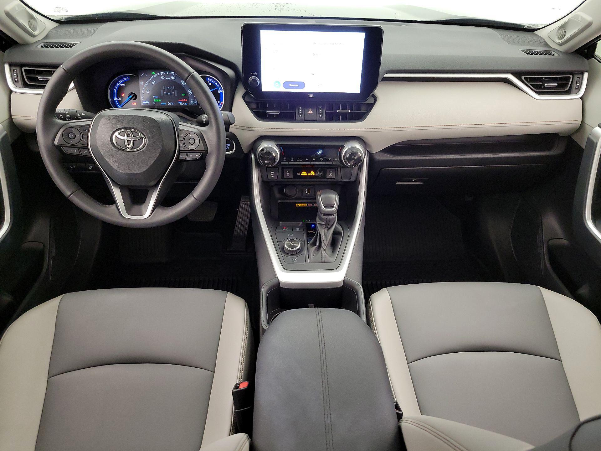 Thumbnail: 2024 Toyota RAV4 - 9