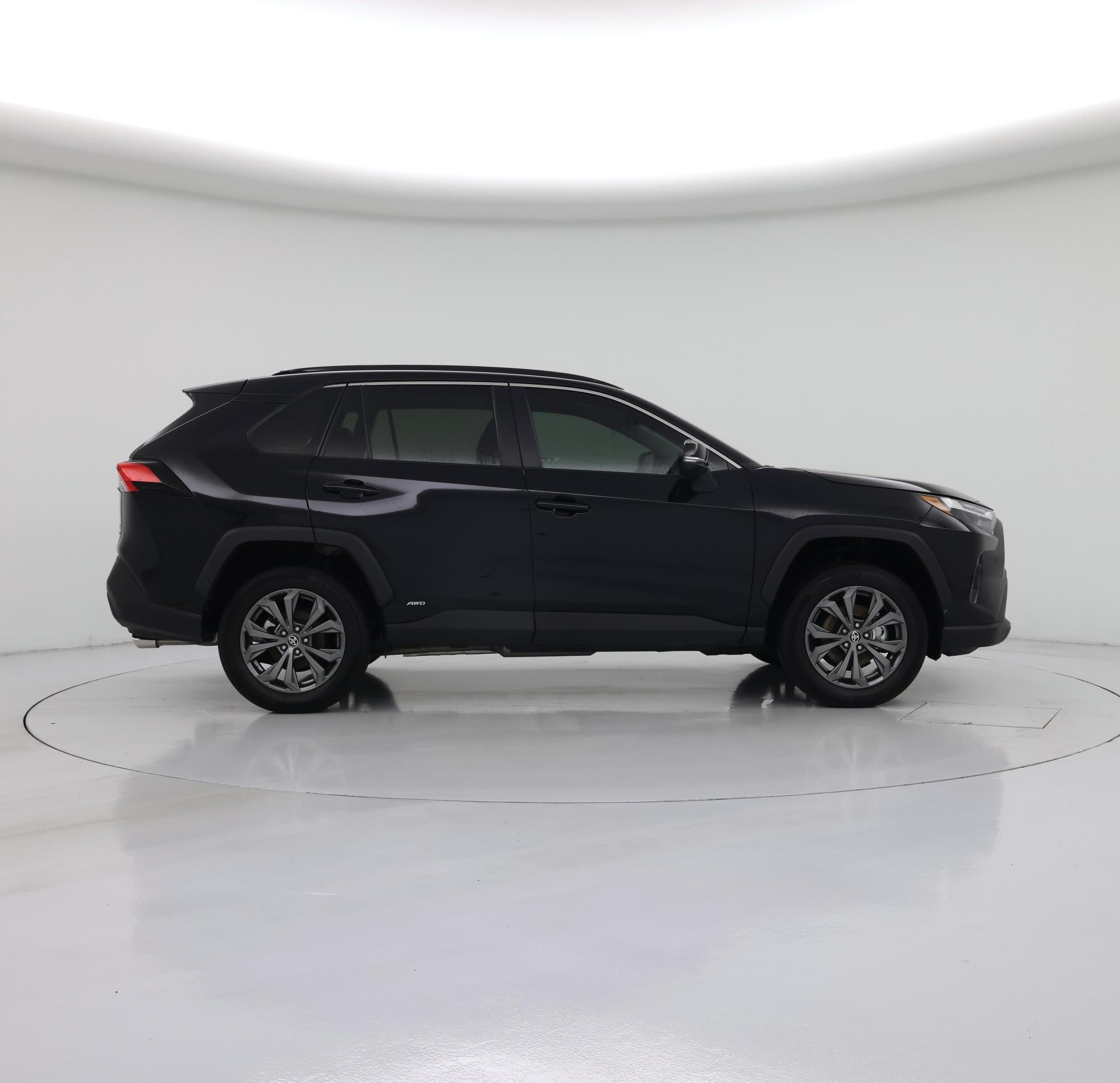 Thumbnail: 2024 Toyota RAV4 - 7