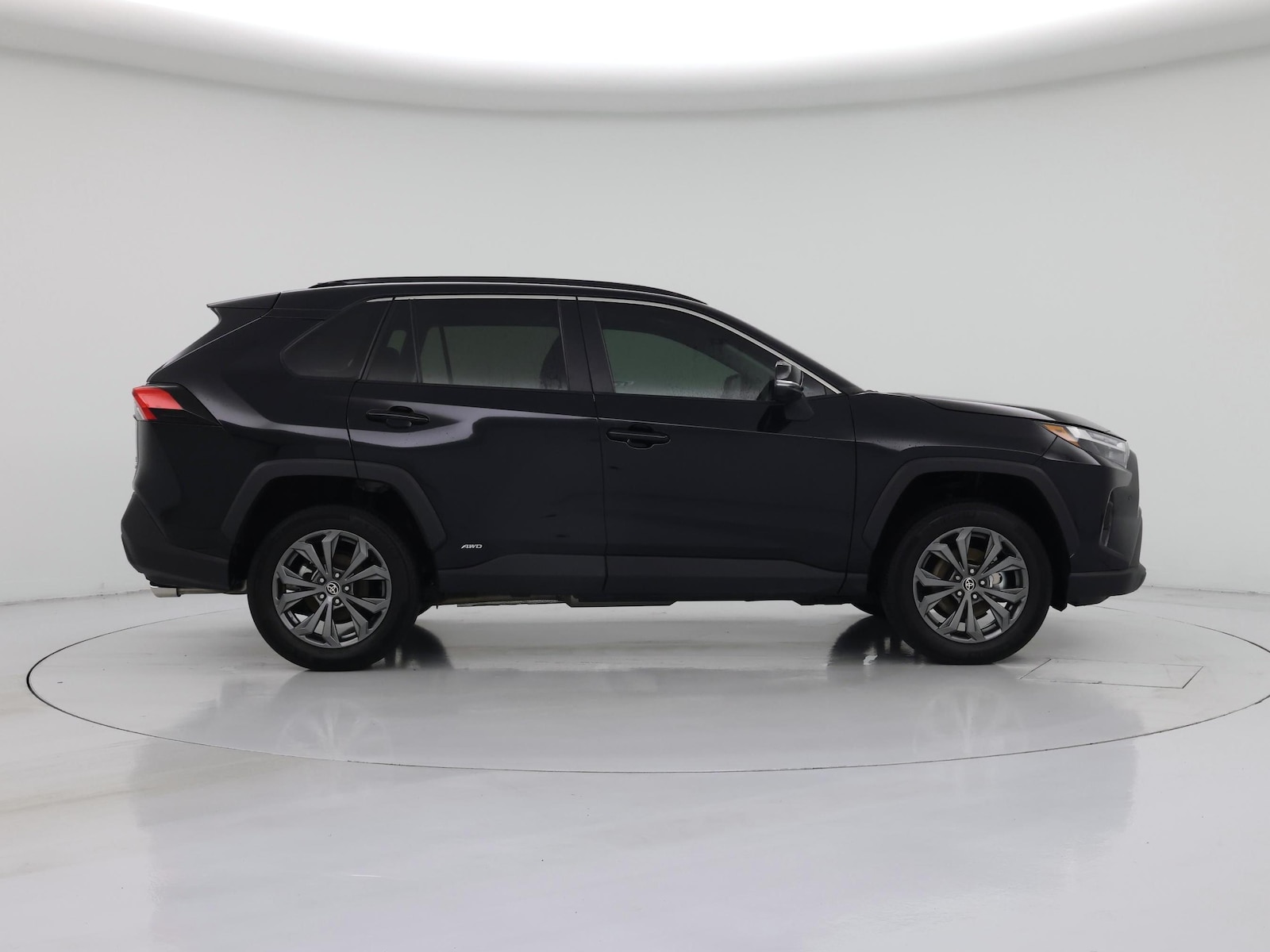 2024 Toyota RAV4 XLE Premium - Photo 8