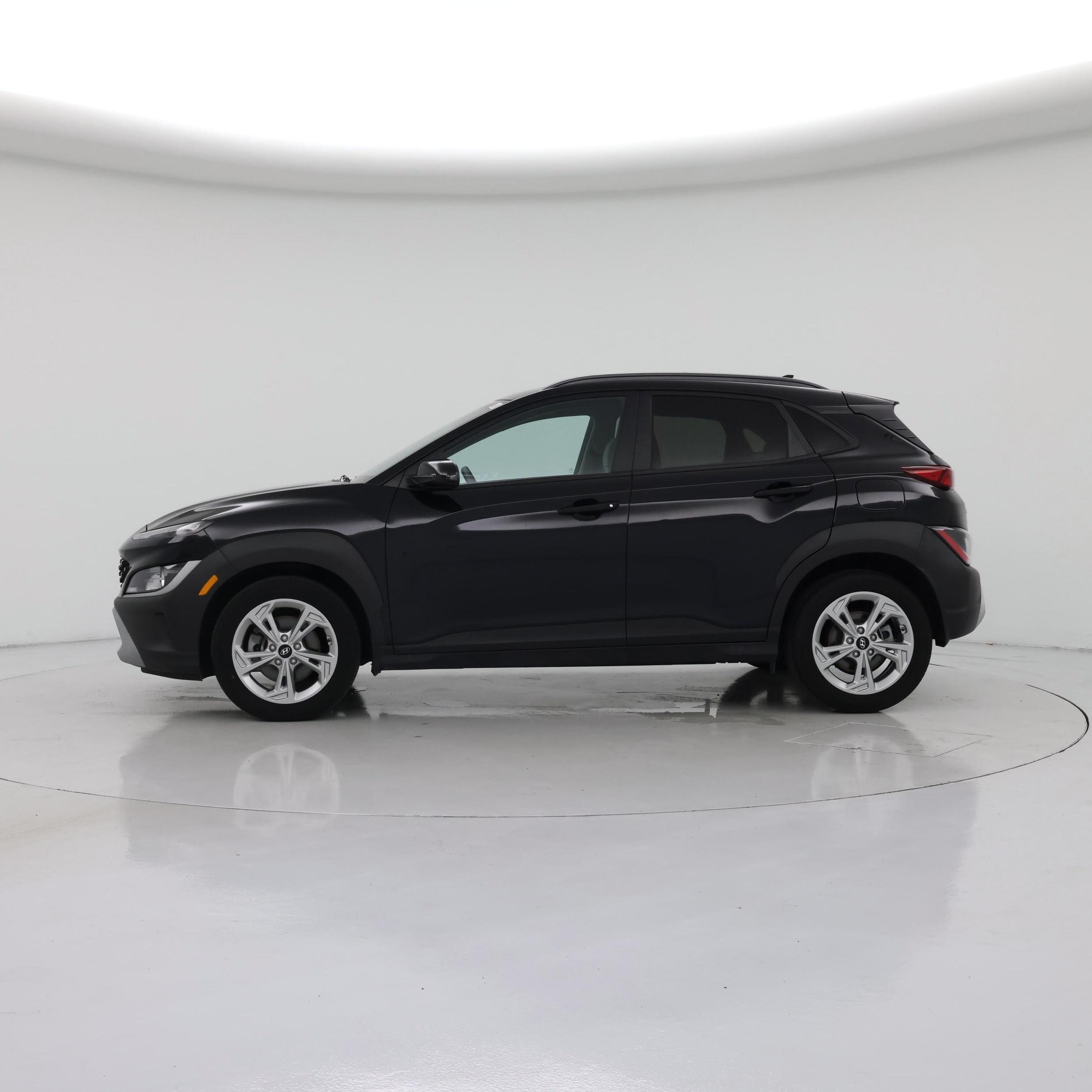 Thumbnail: 2023 Hyundai Kona - 3