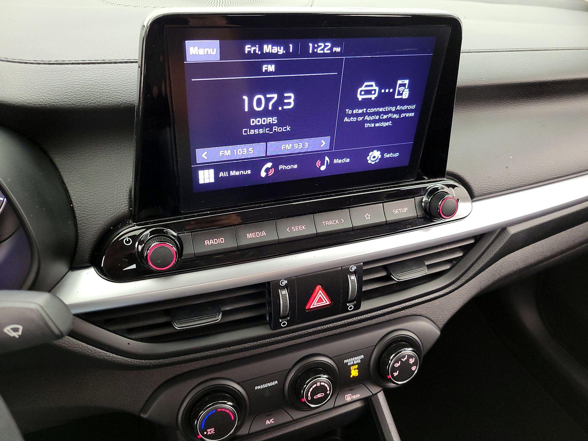 Thumbnail: 2022 Kia Forte - 15