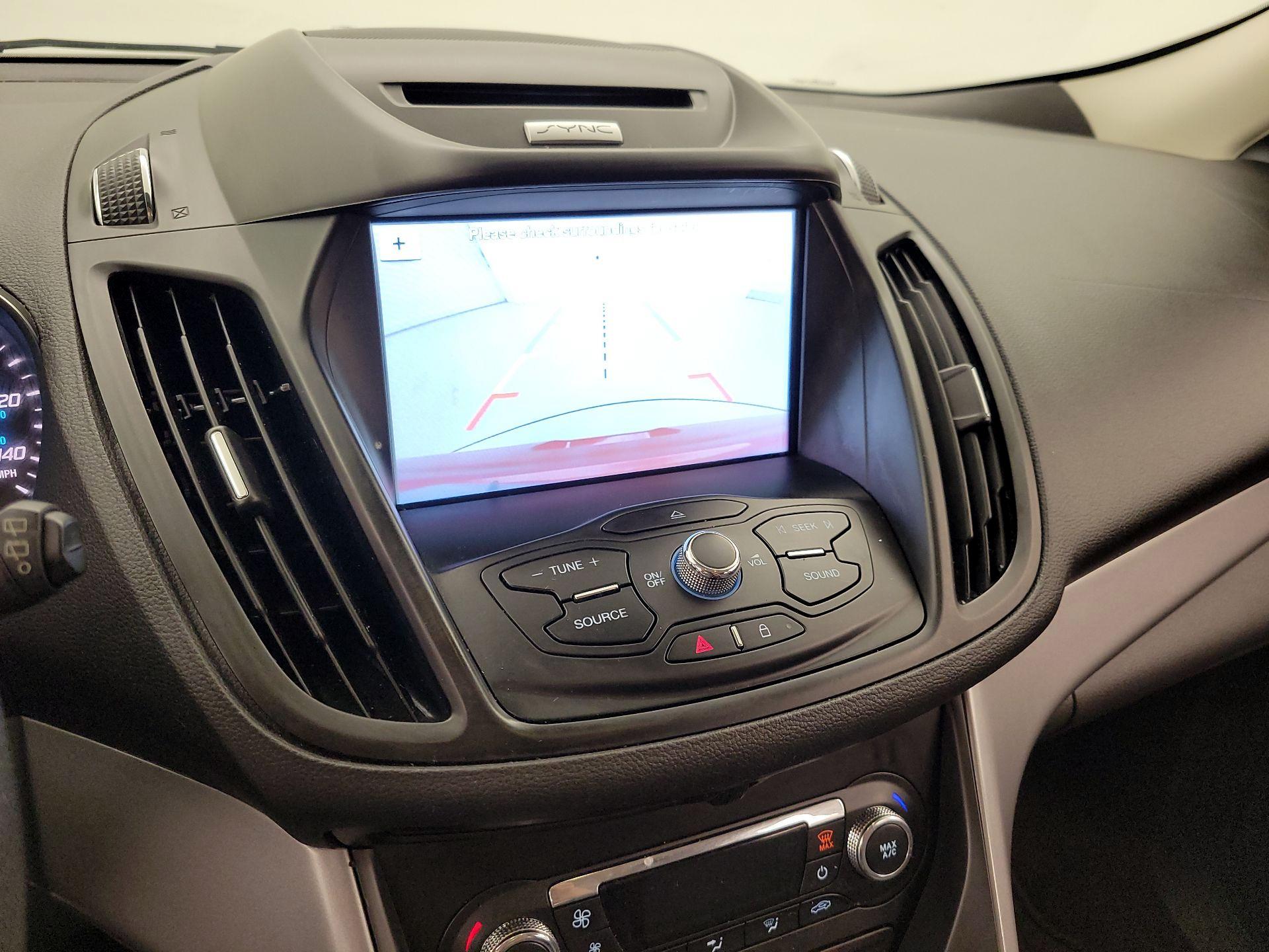 Thumbnail: 2016 Ford Escape - 14