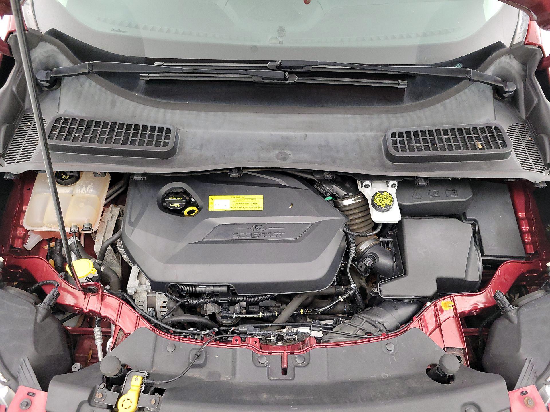 Thumbnail: 2016 Ford Escape - 20