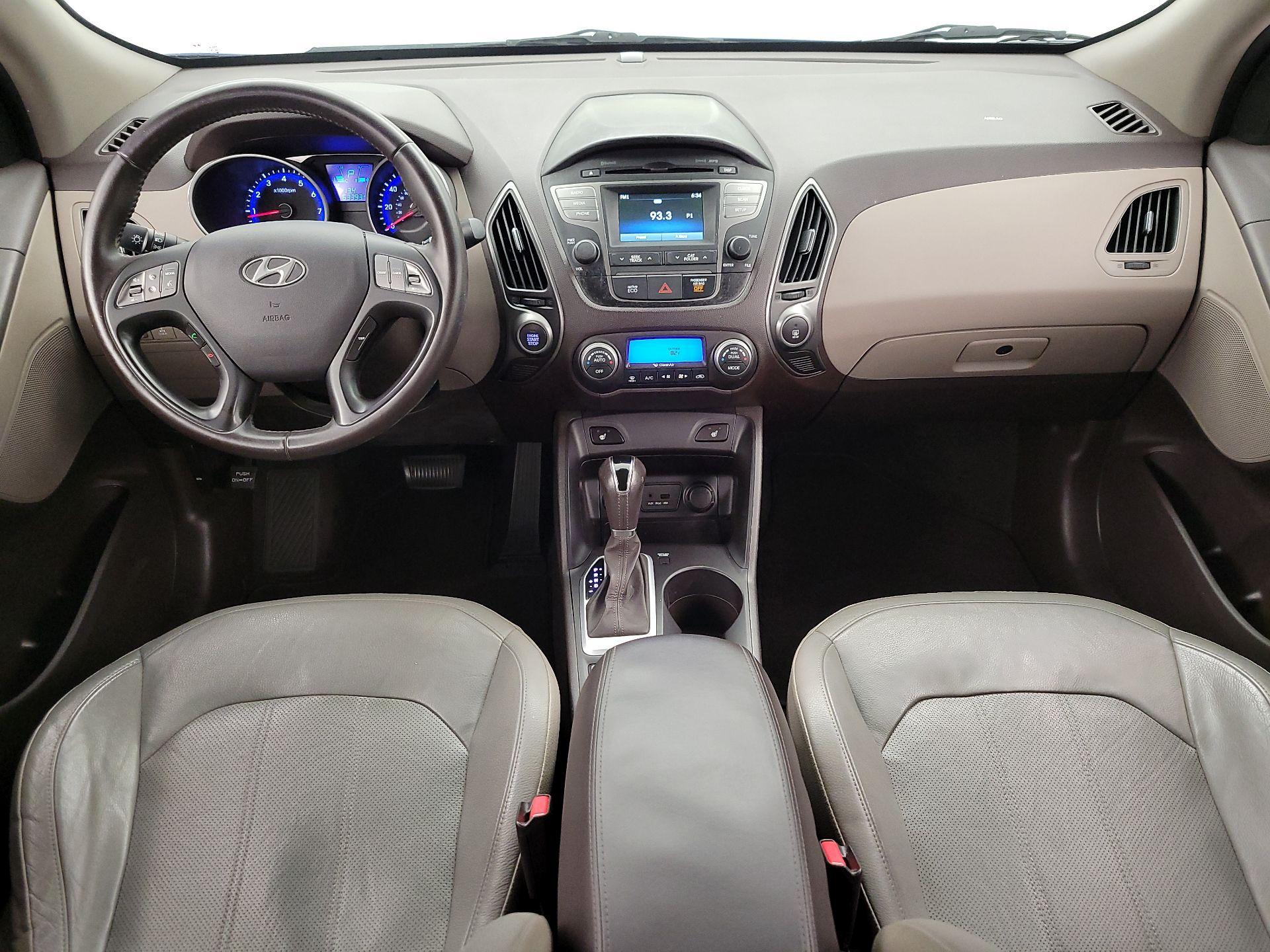 Thumbnail: 2014 Hyundai Tucson - 9