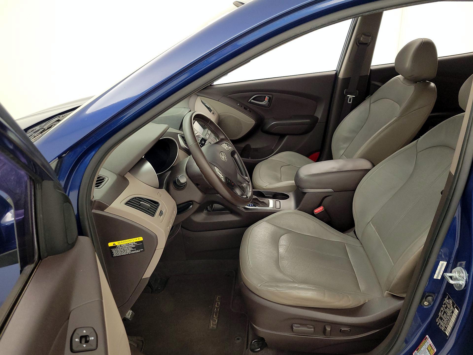 Thumbnail: 2014 Hyundai Tucson - 11