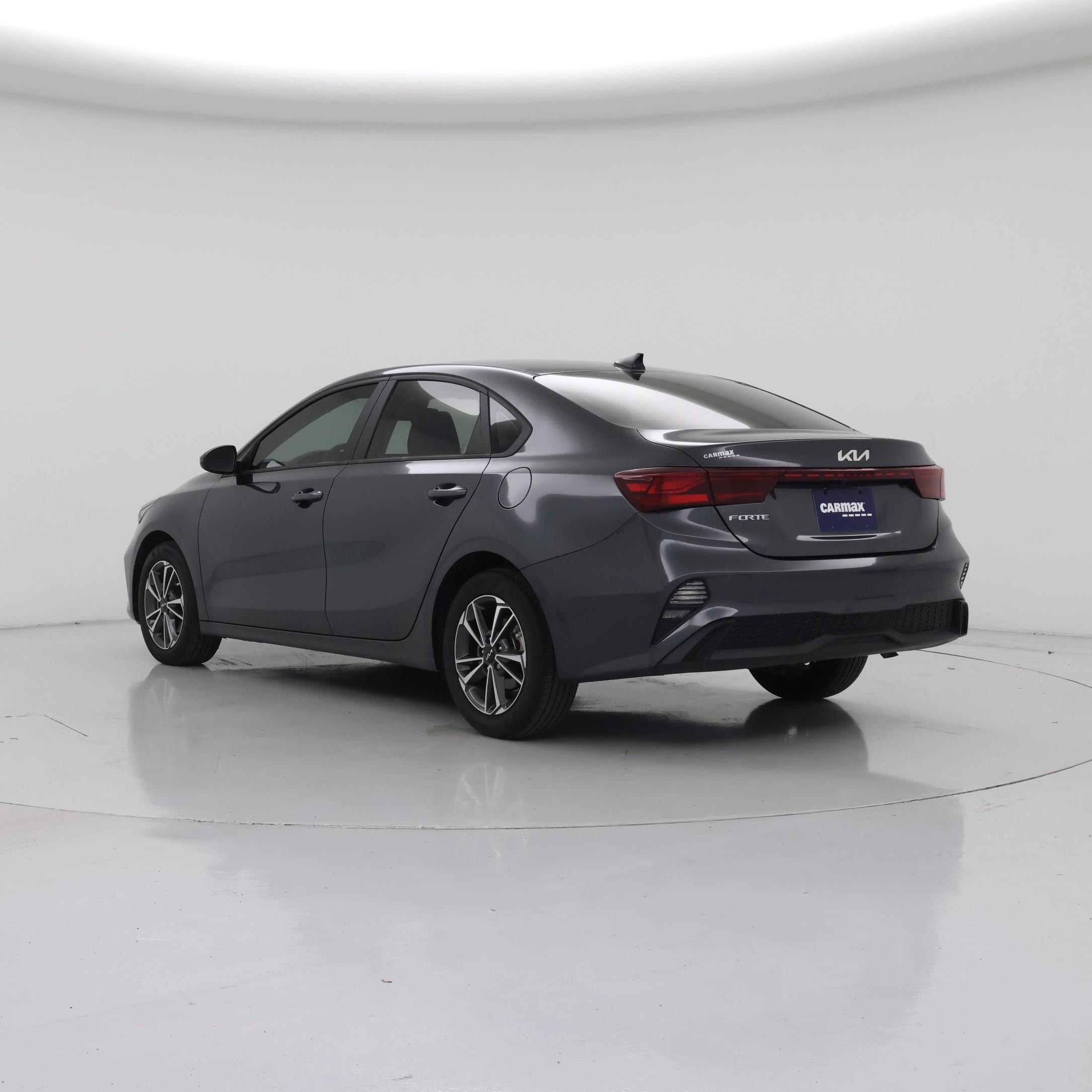 Thumbnail: 2023 Kia Forte - 2