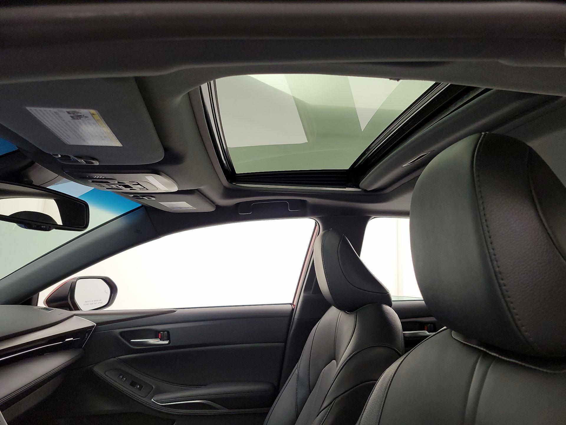Thumbnail: 2022 Toyota Avalon - 19