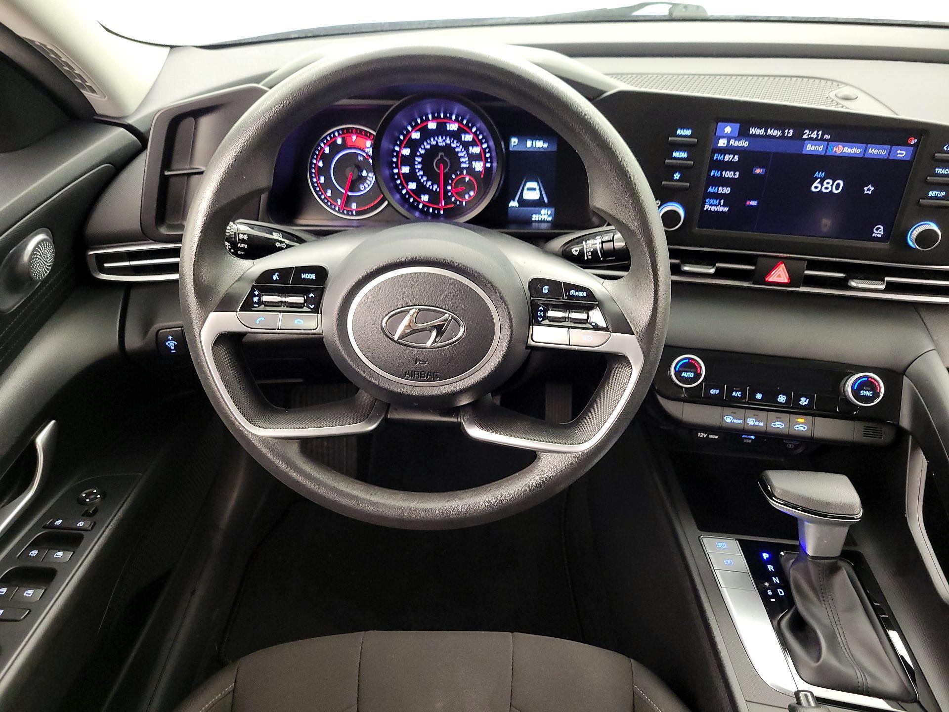 Thumbnail: 2023 Hyundai Elantra - 10