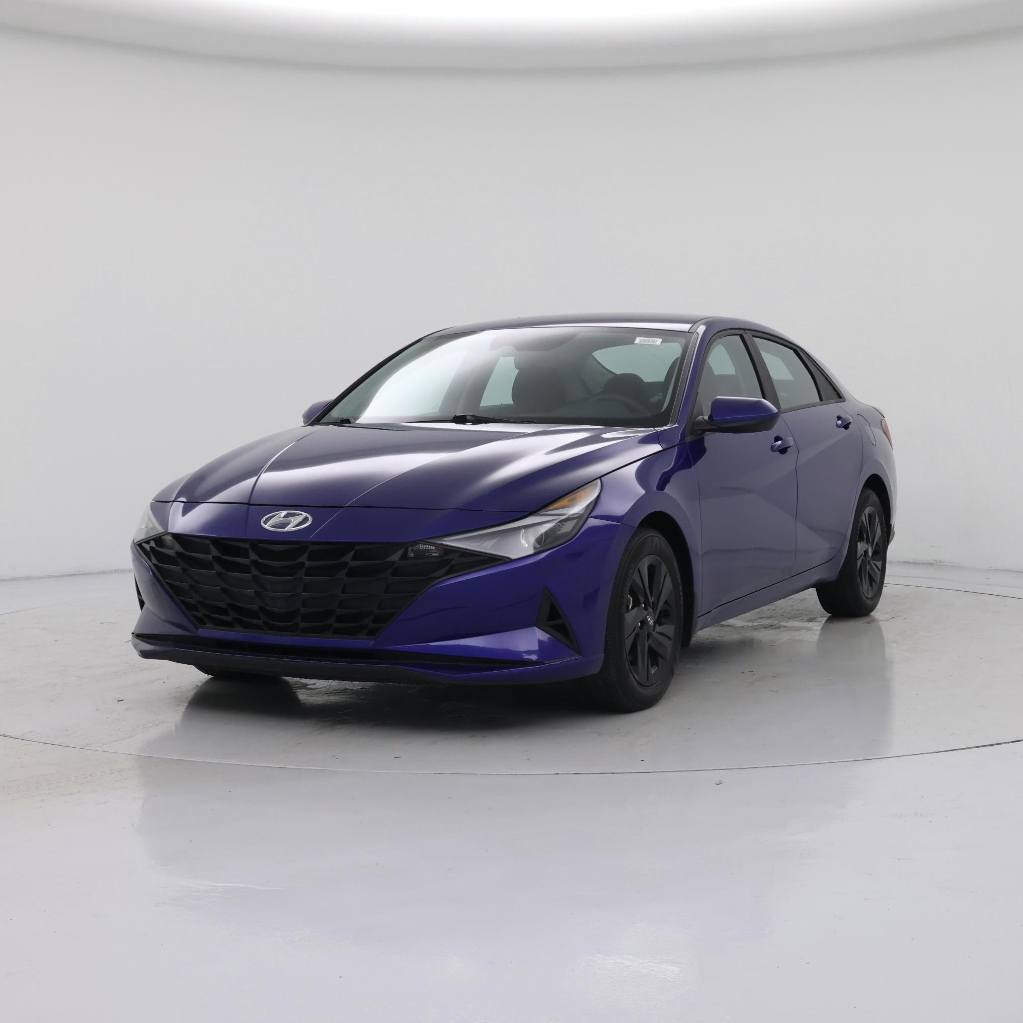 Thumbnail: 2023 Hyundai Elantra - 4