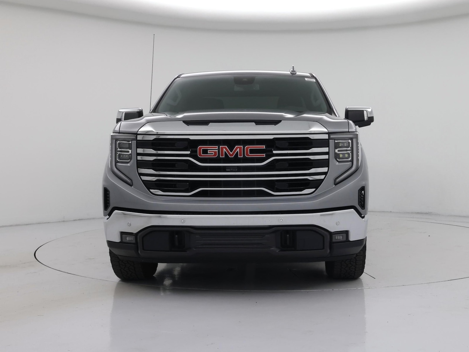 2024 GMC Sierra 1500 SLT - Photo 6