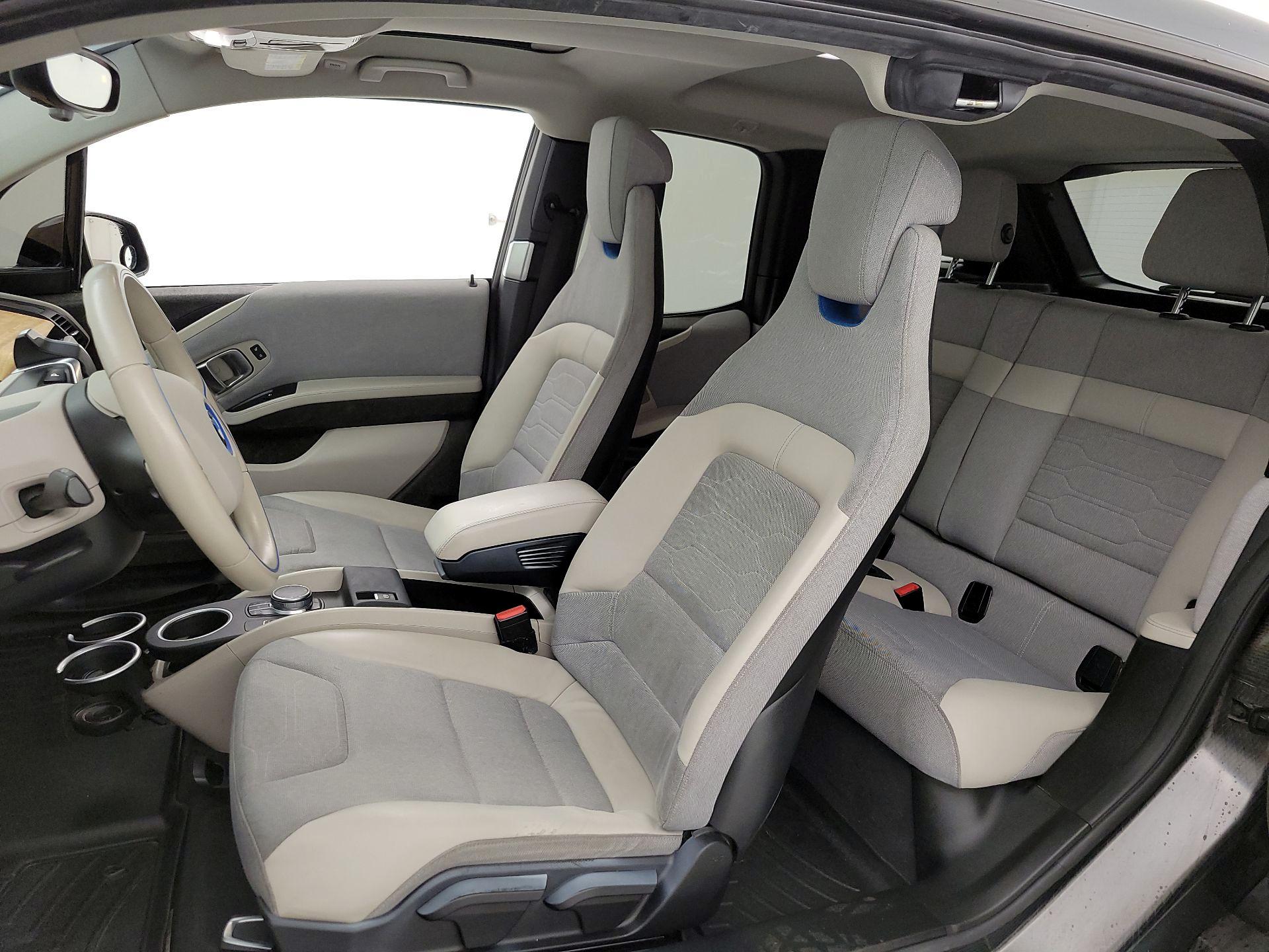 Thumbnail: 2017 BMW i3 - 20