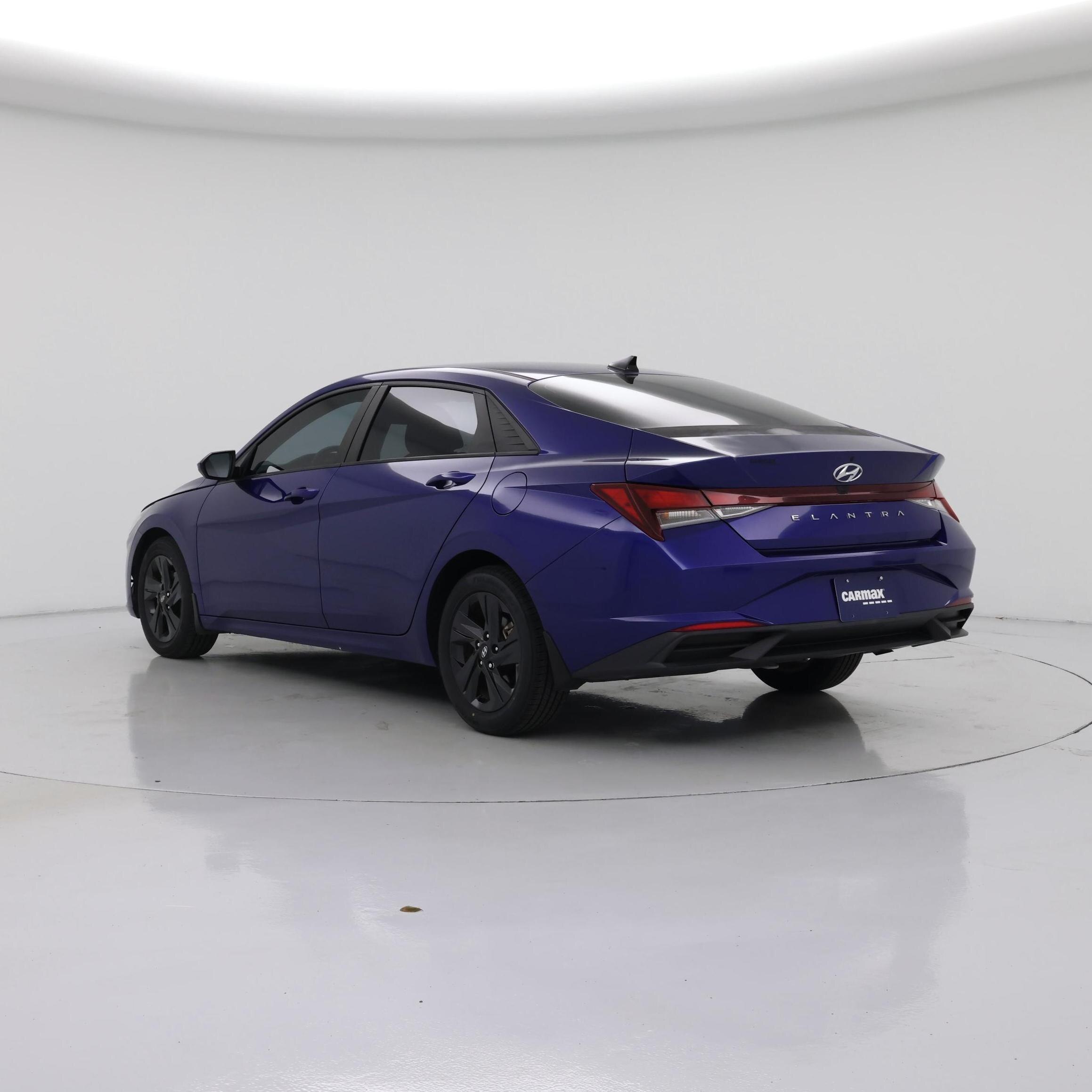Thumbnail: 2022 Hyundai Elantra - 2