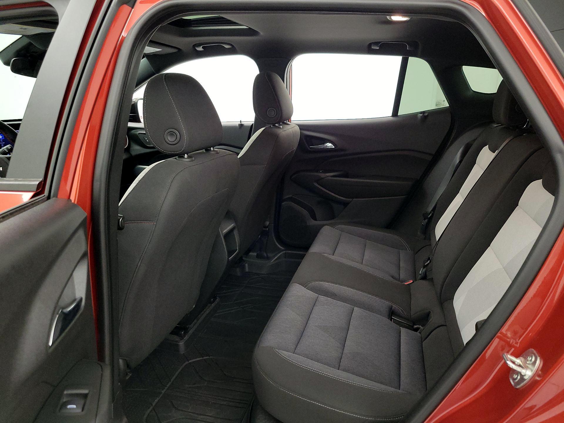 Thumbnail: 2024 Chevrolet Trax - 20