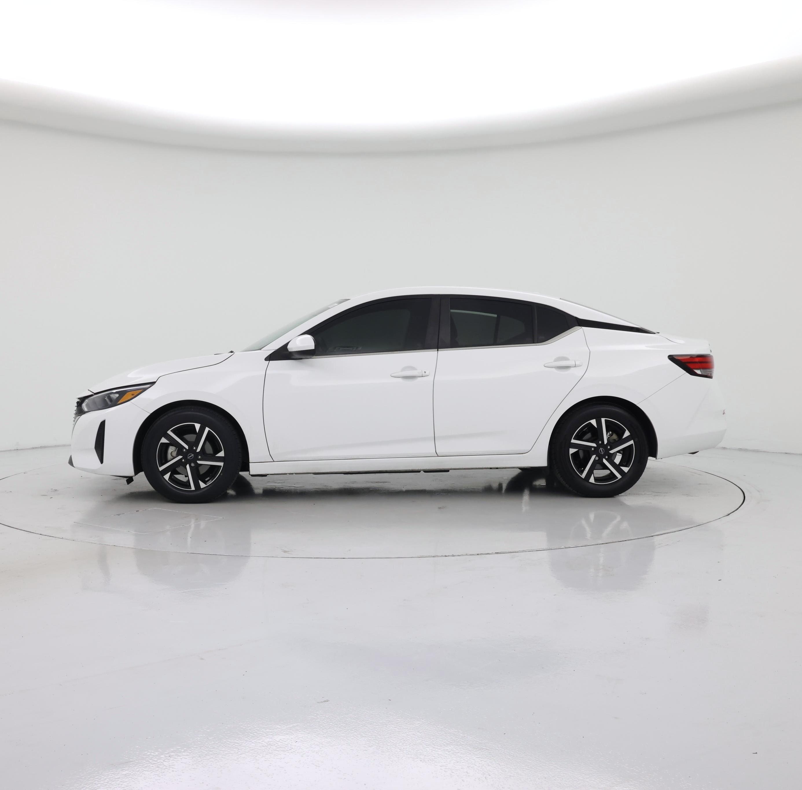 Thumbnail: 2024 Nissan Sentra - 3