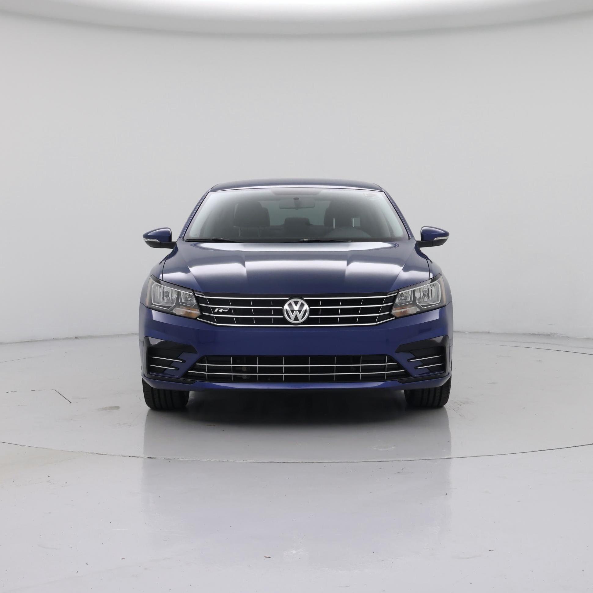 Thumbnail: 2017 Volkswagen Passat - 5