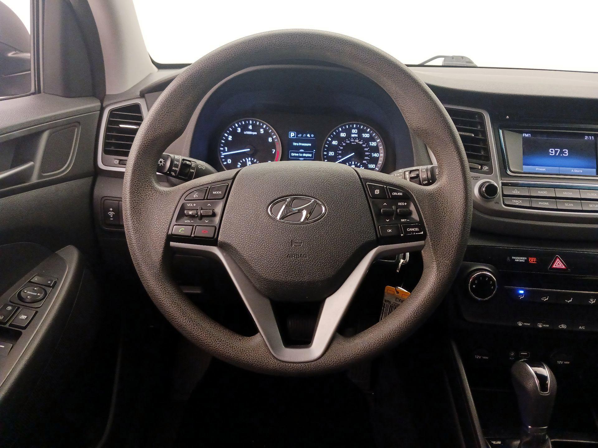 Thumbnail: 2017 Hyundai Tucson - 10