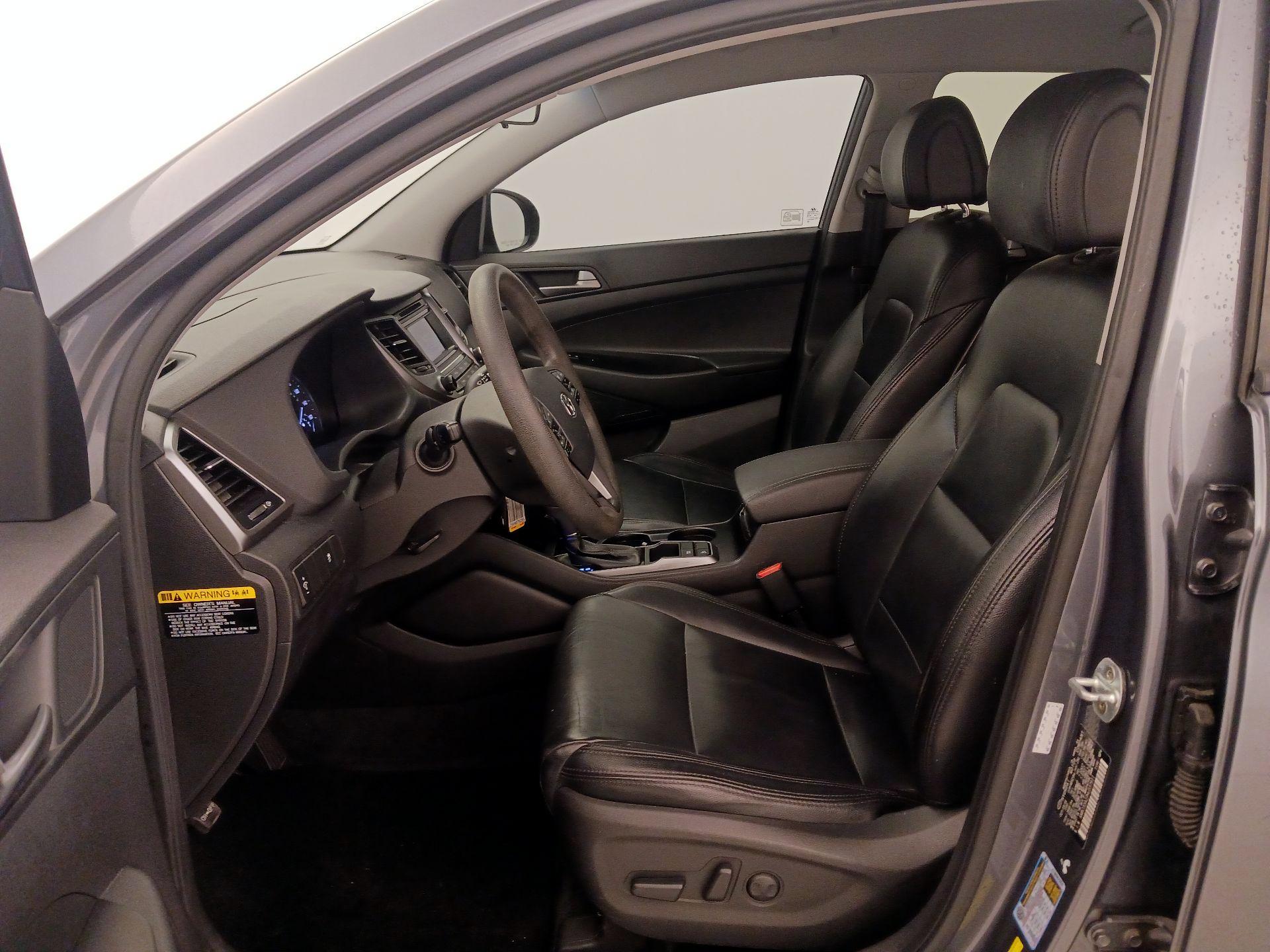 Thumbnail: 2017 Hyundai Tucson - 11