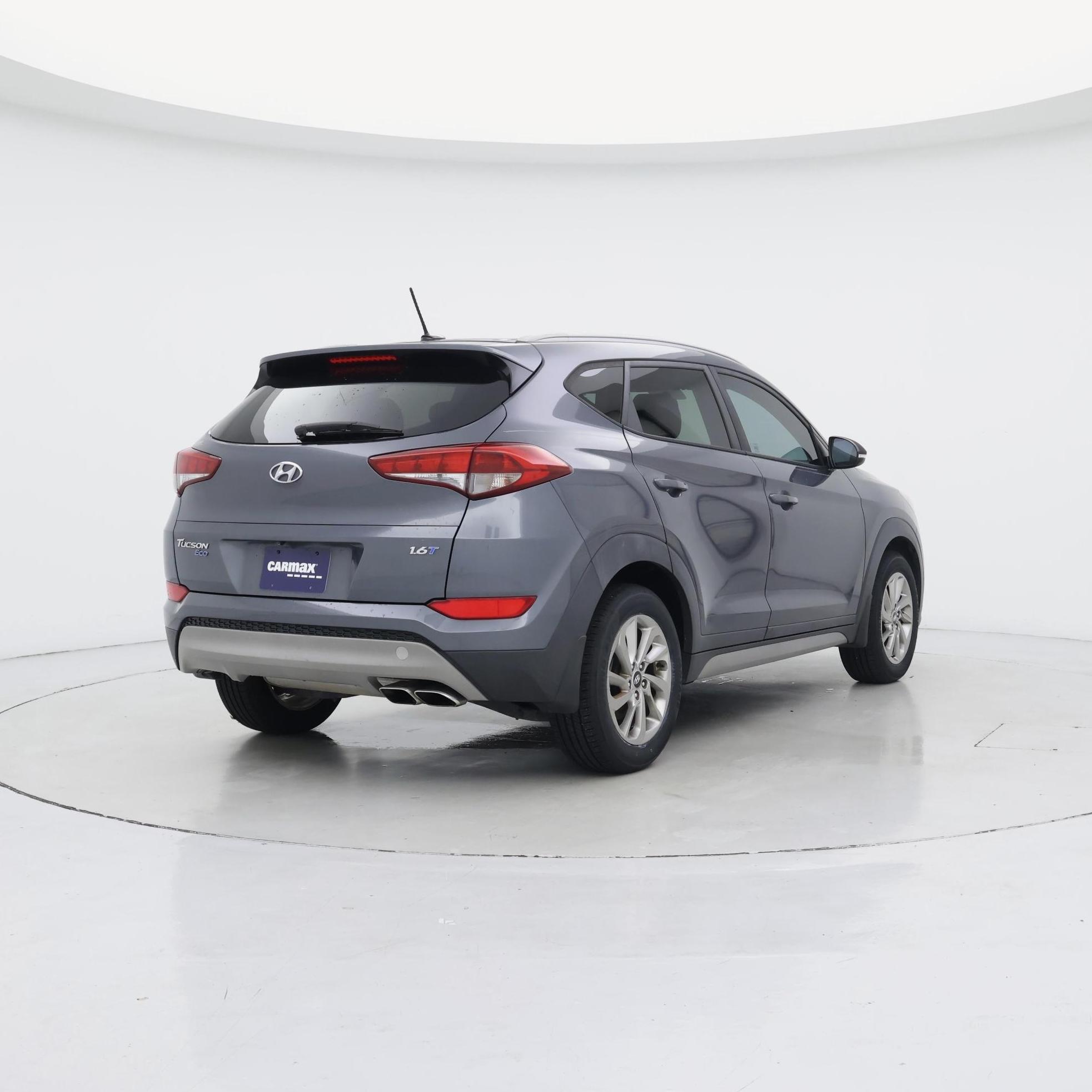 Thumbnail: 2017 Hyundai Tucson - 8