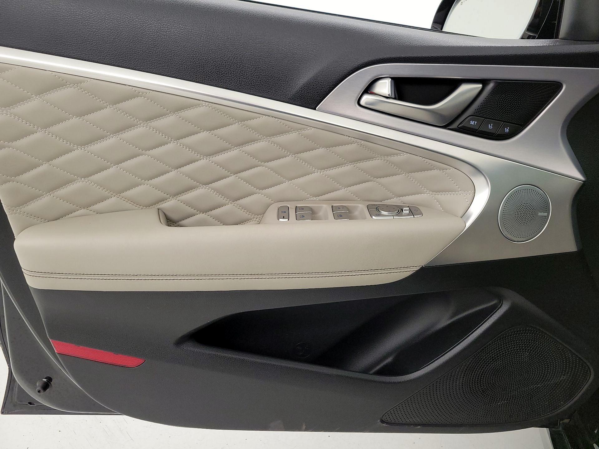 Thumbnail: 2020 Genesis G70 - 12