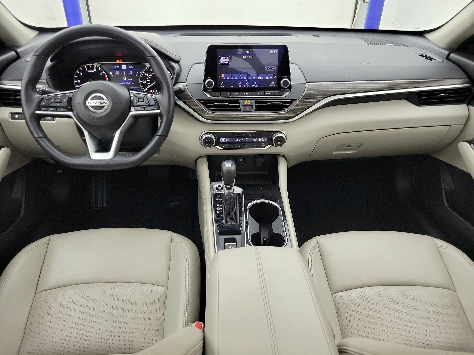 Thumbnail: 2021 Nissan Altima - 9