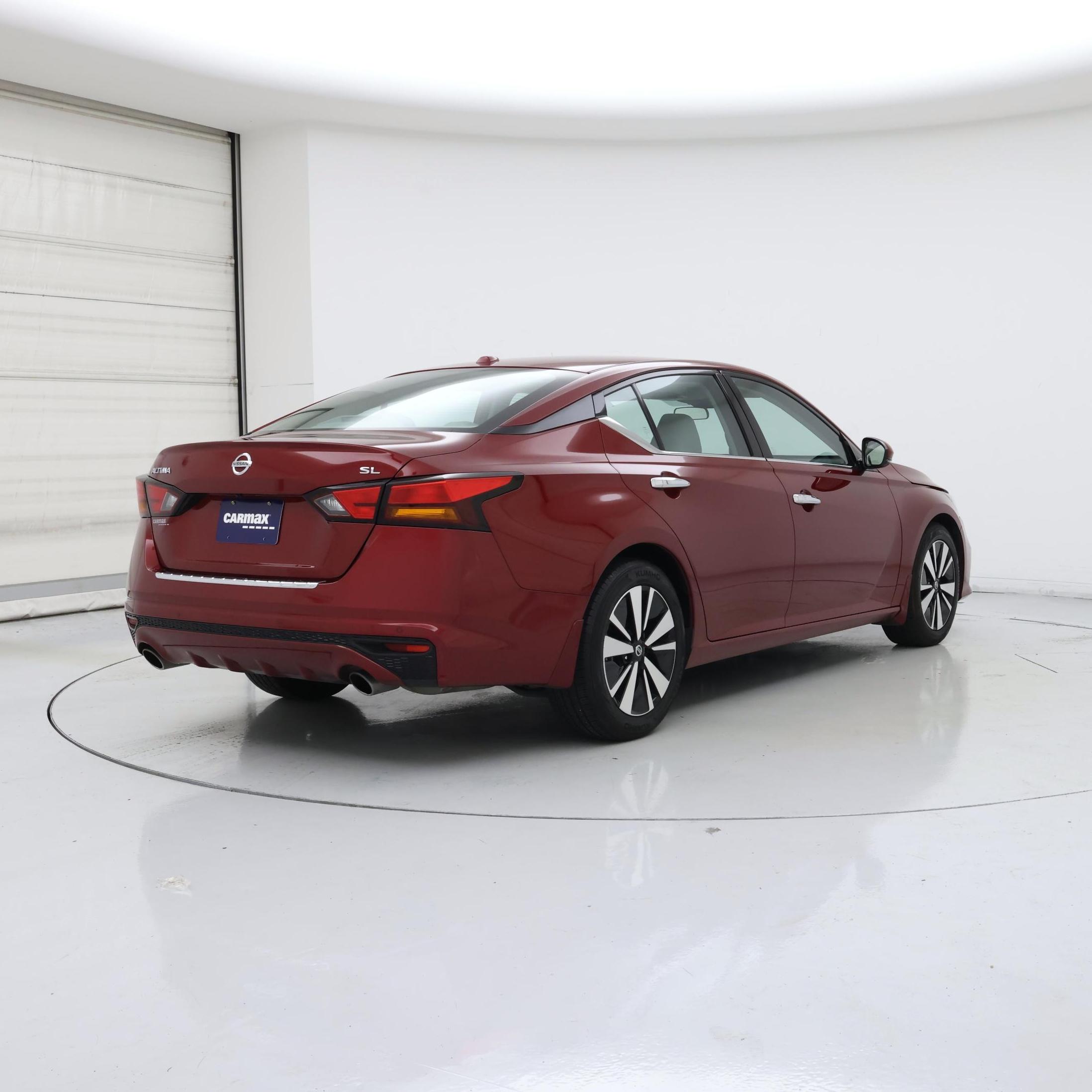 Thumbnail: 2021 Nissan Altima - 8