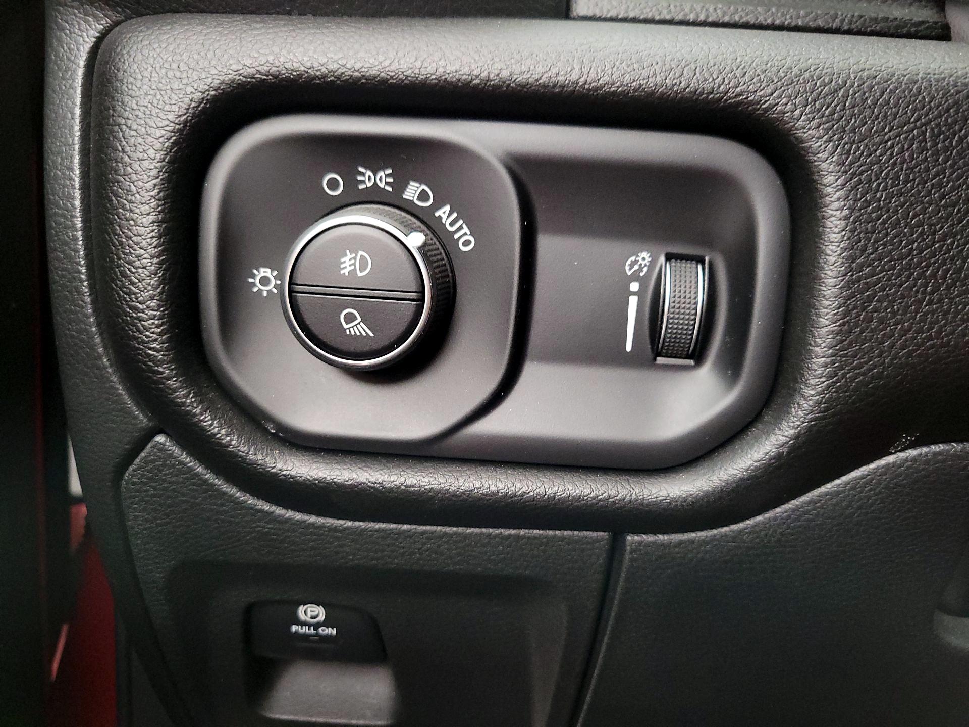 Thumbnail: 2024 RAM 1500 - 13