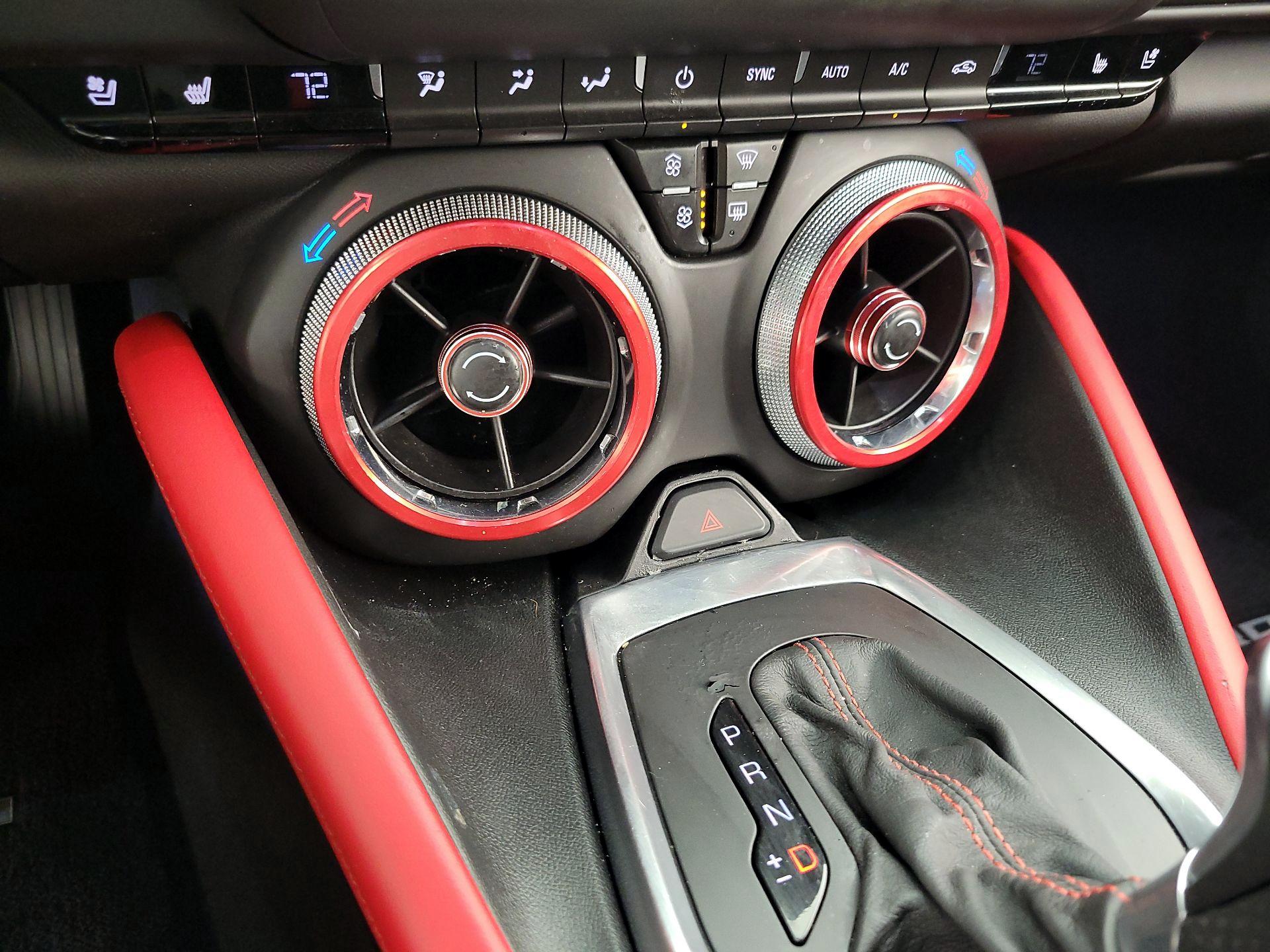 Thumbnail: 2020 Chevrolet Camaro - 17