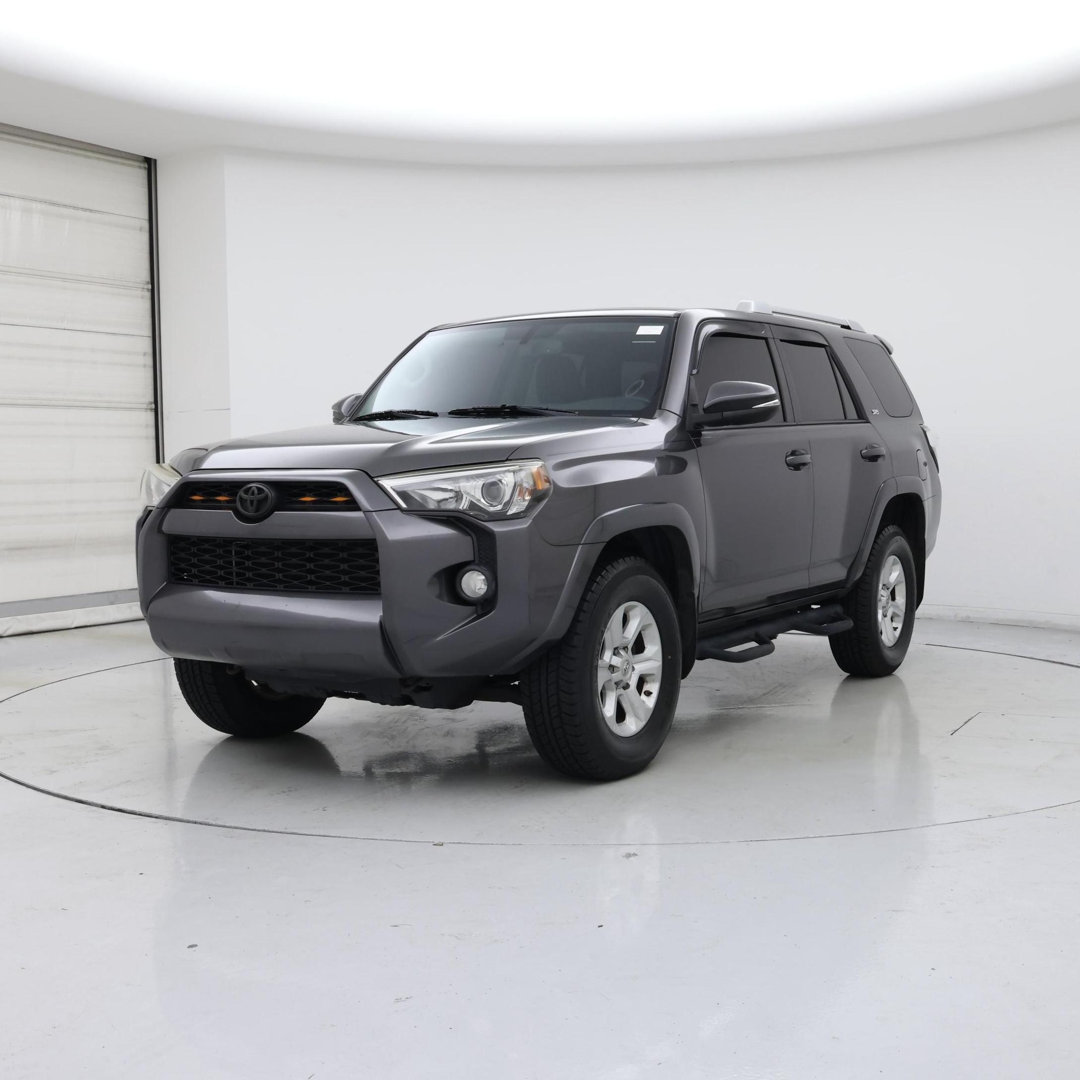 Thumbnail: 2018 Toyota 4Runner - 4