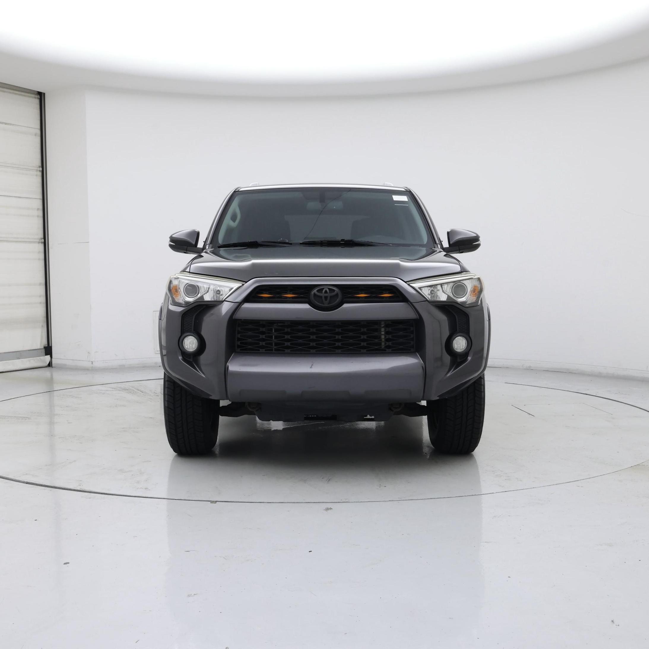 Thumbnail: 2018 Toyota 4Runner - 5