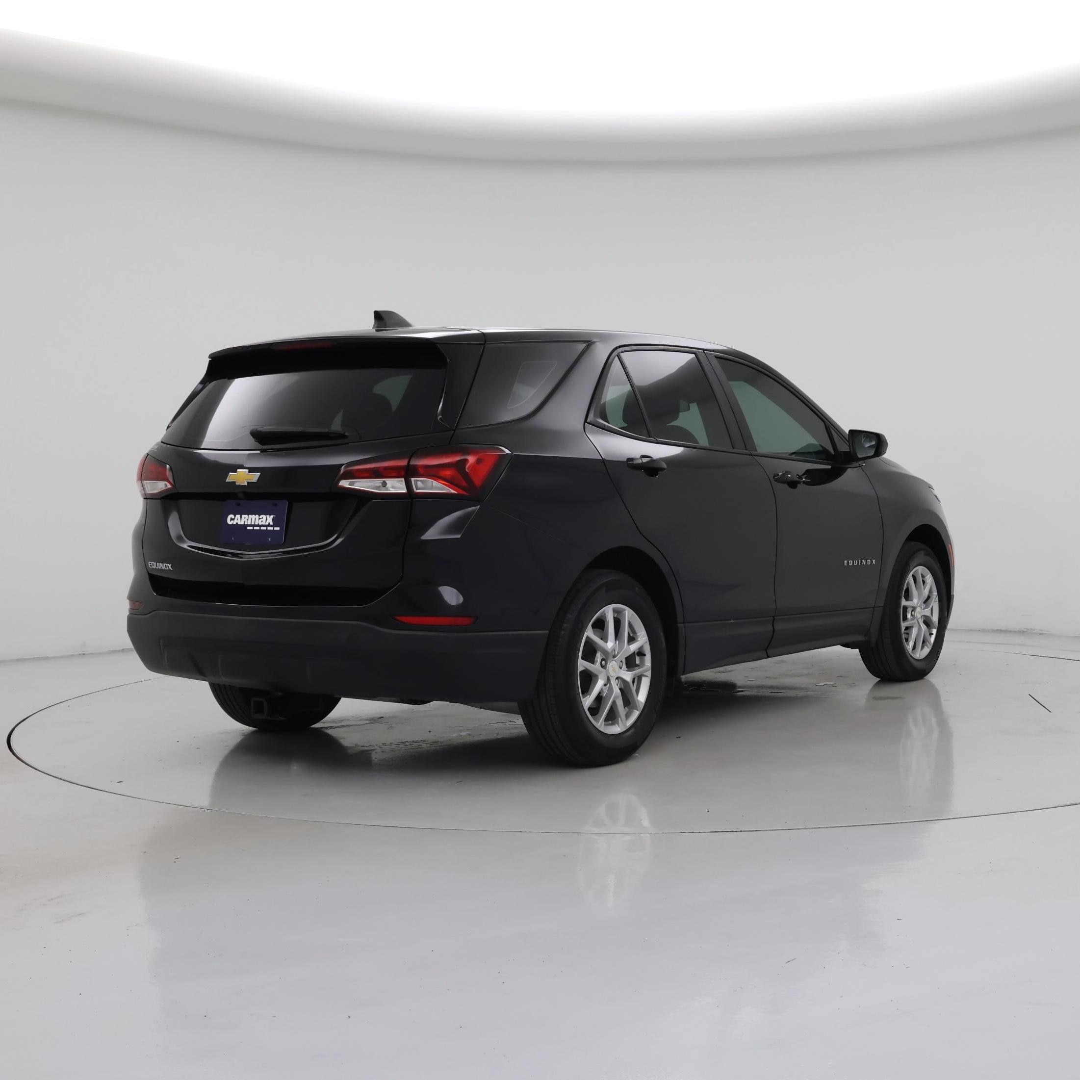 Thumbnail: 2023 Chevrolet Equinox - 8