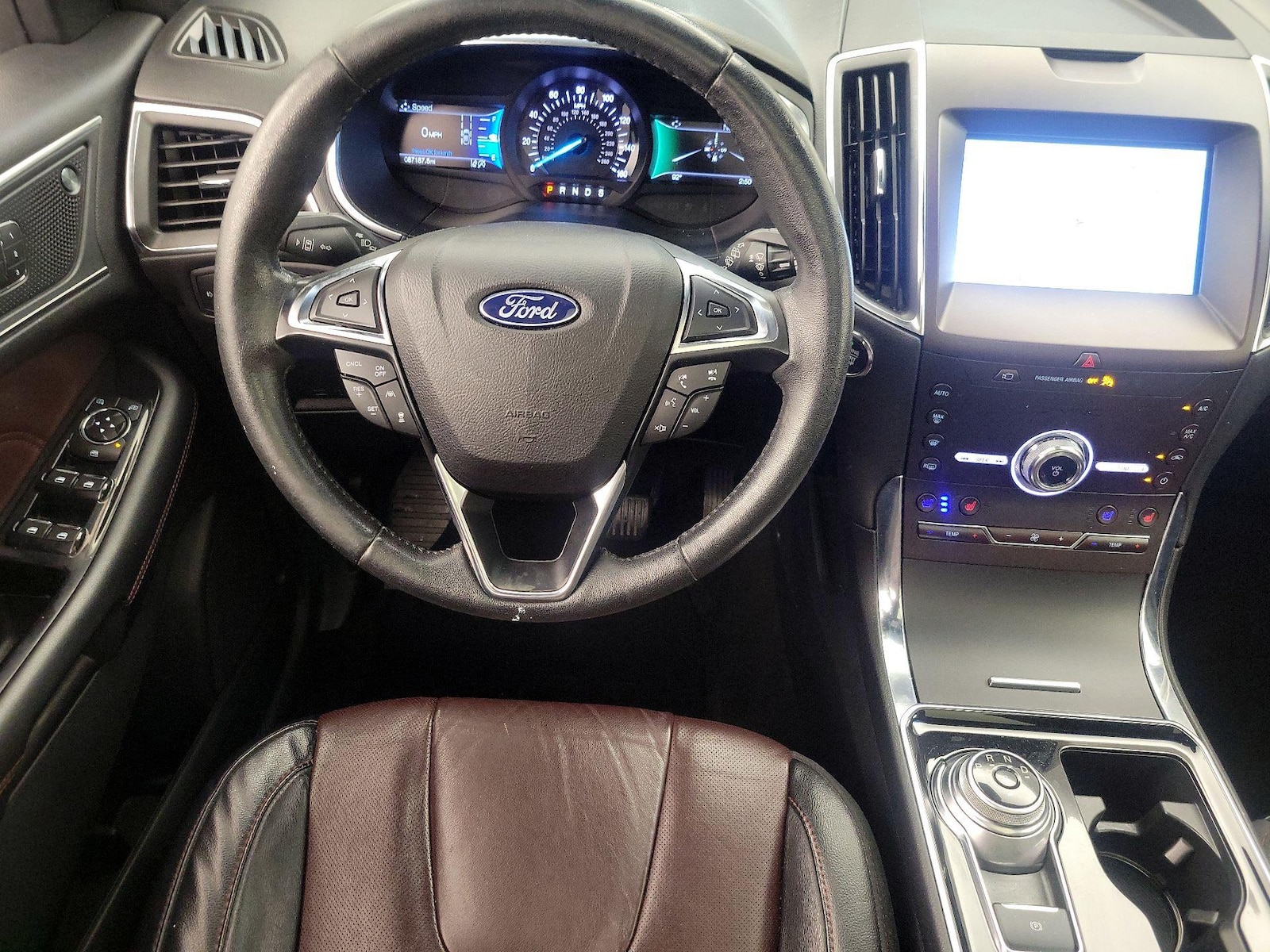2020 Ford Edge Titanium - Photo 11
