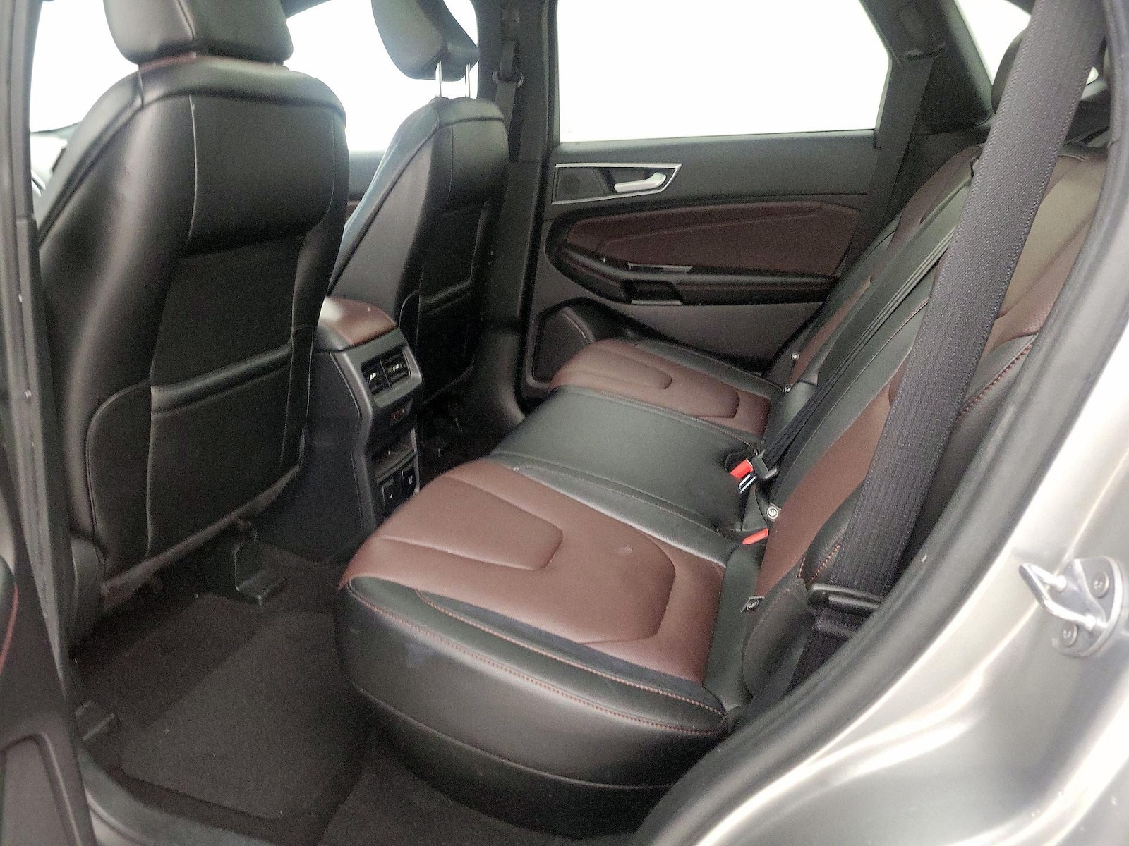 2020 Ford Edge Titanium - Photo 22