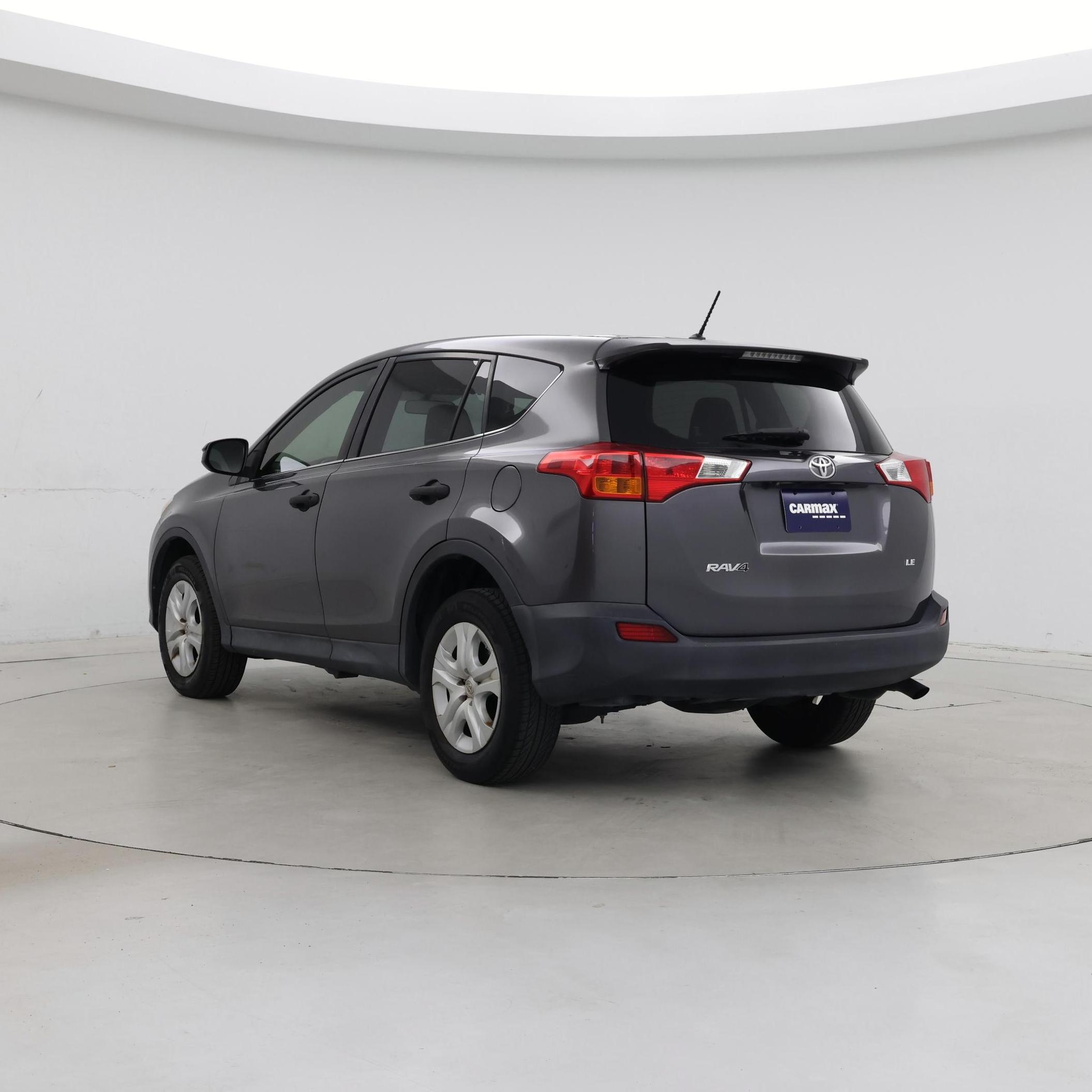 Thumbnail: 2015 Toyota RAV4 - 2