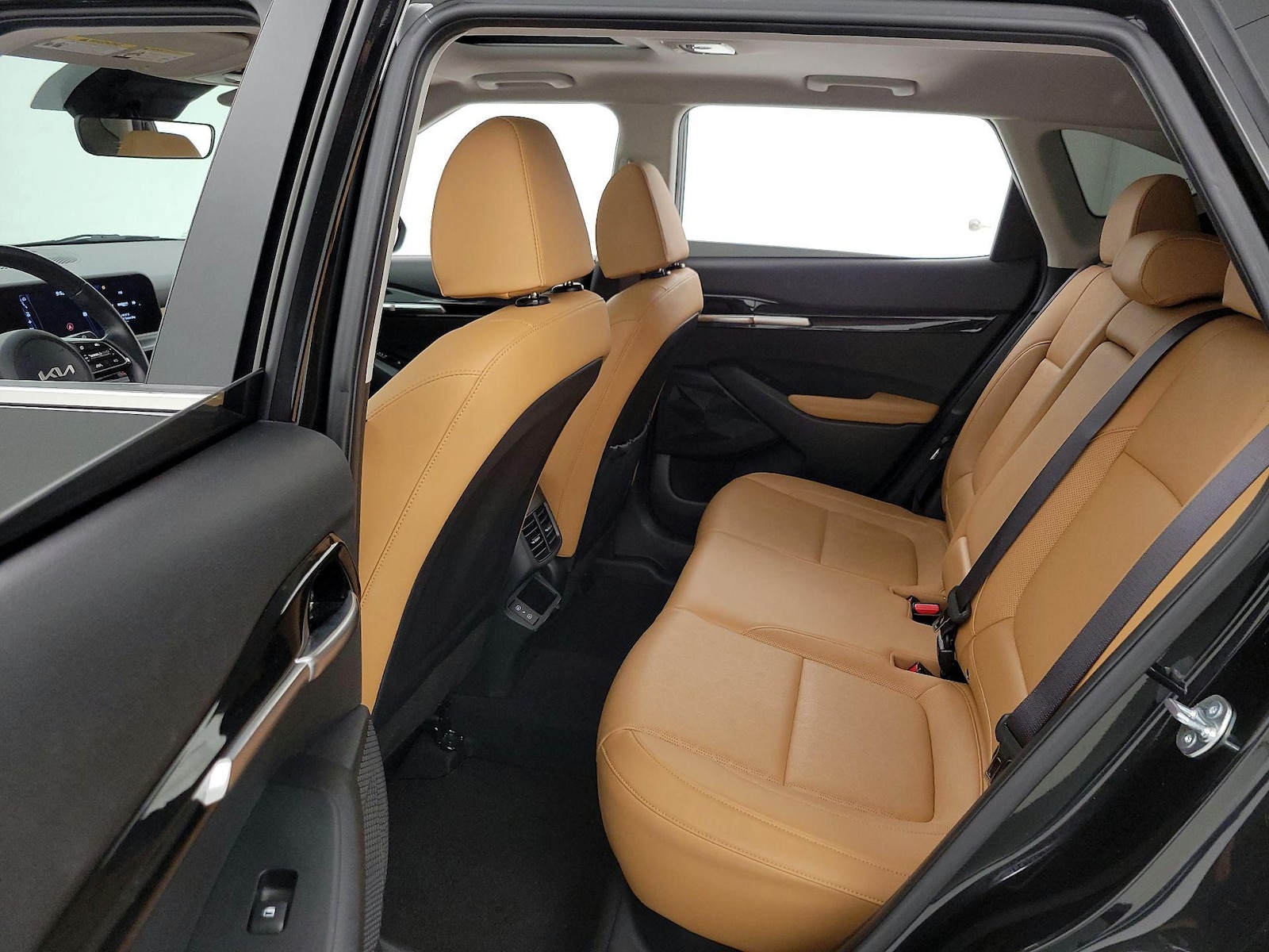 2025 Kia Seltos EX - Photo 22