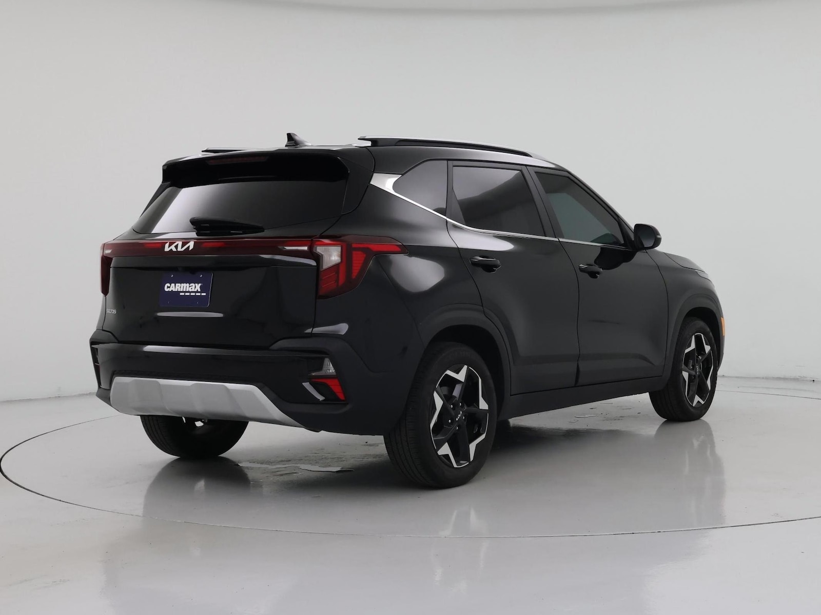 2025 Kia Seltos EX - Photo 9