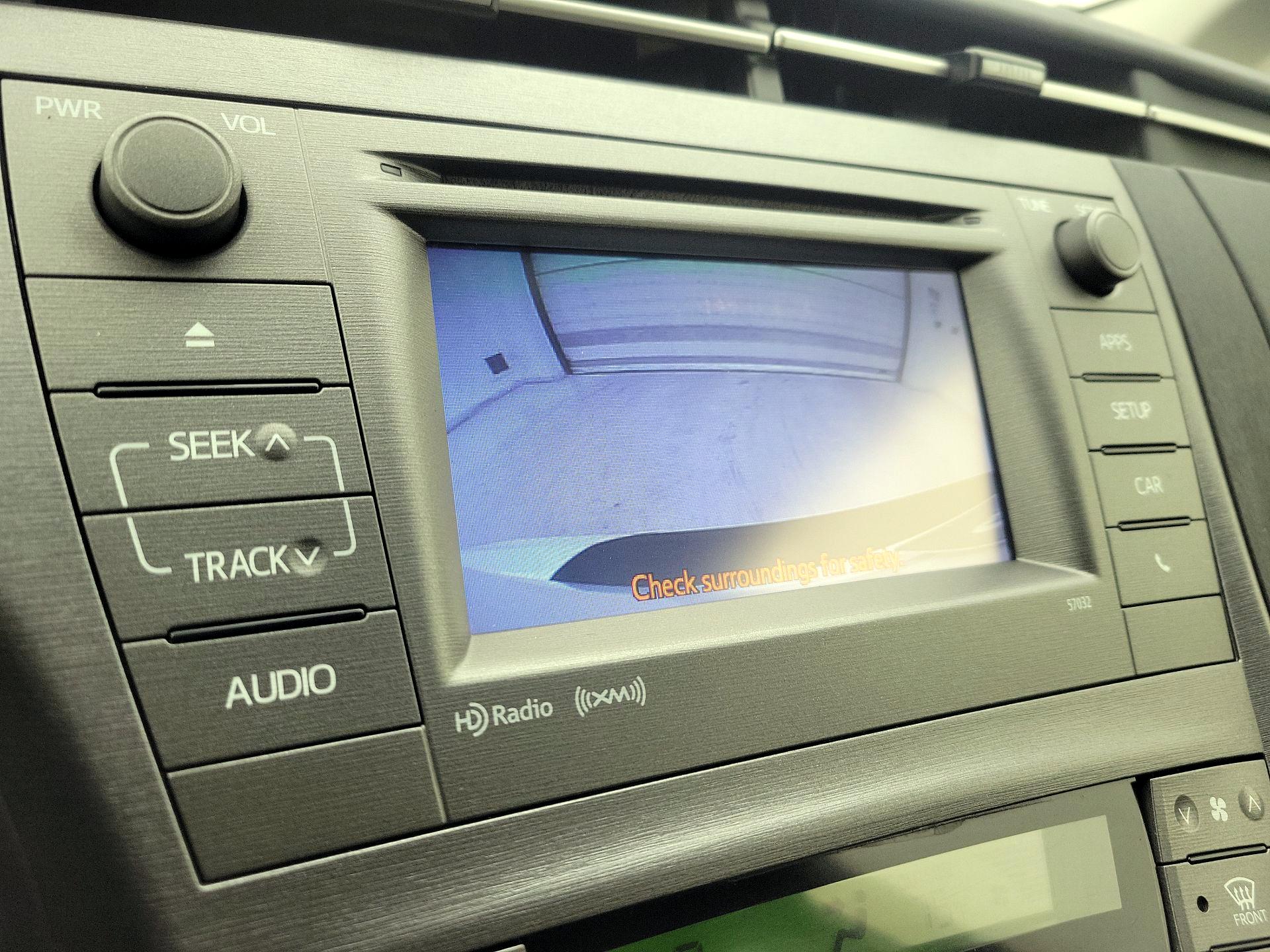 Thumbnail: 2015 Toyota Prius - 14