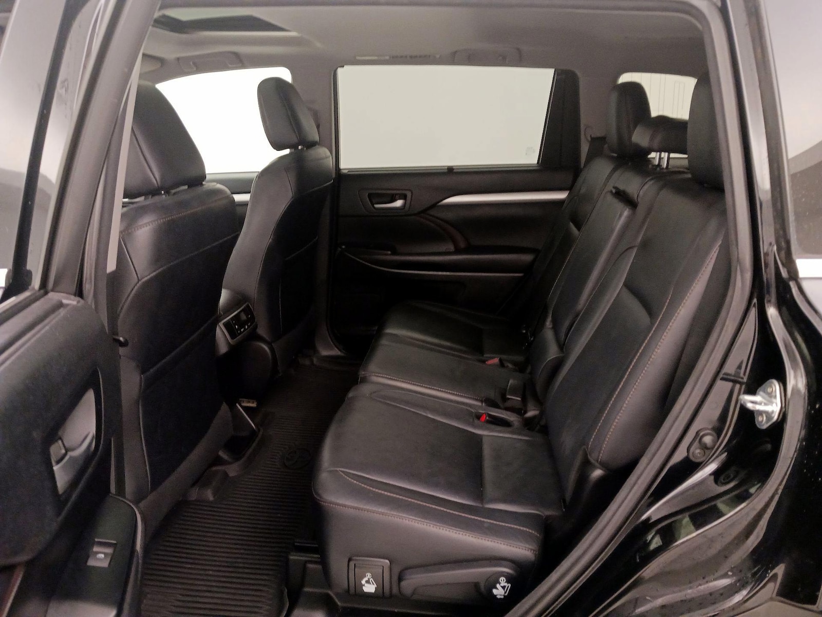 Rear Air Conditioning
