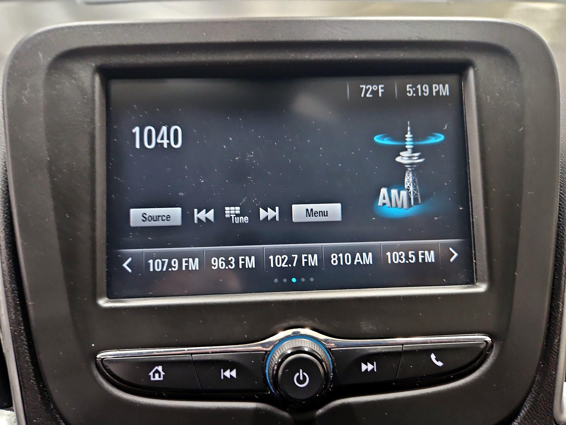 Thumbnail: 2017 Chevrolet Malibu - 15