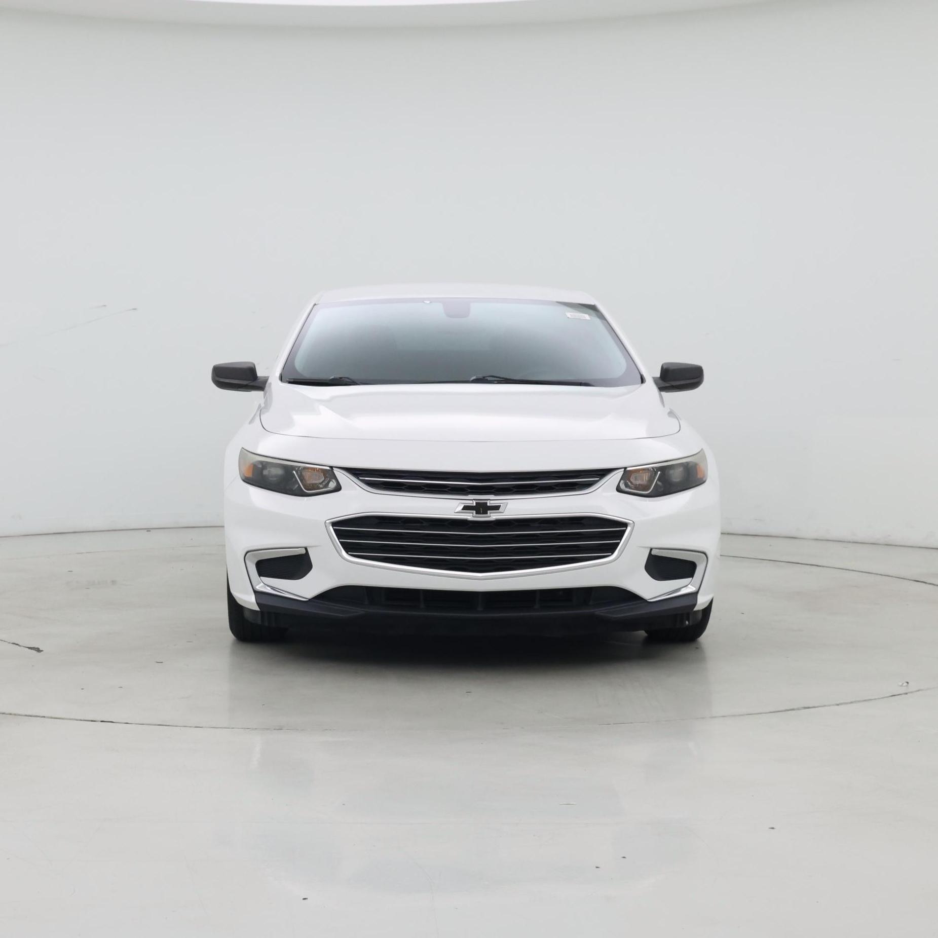 Thumbnail: 2017 Chevrolet Malibu - 5