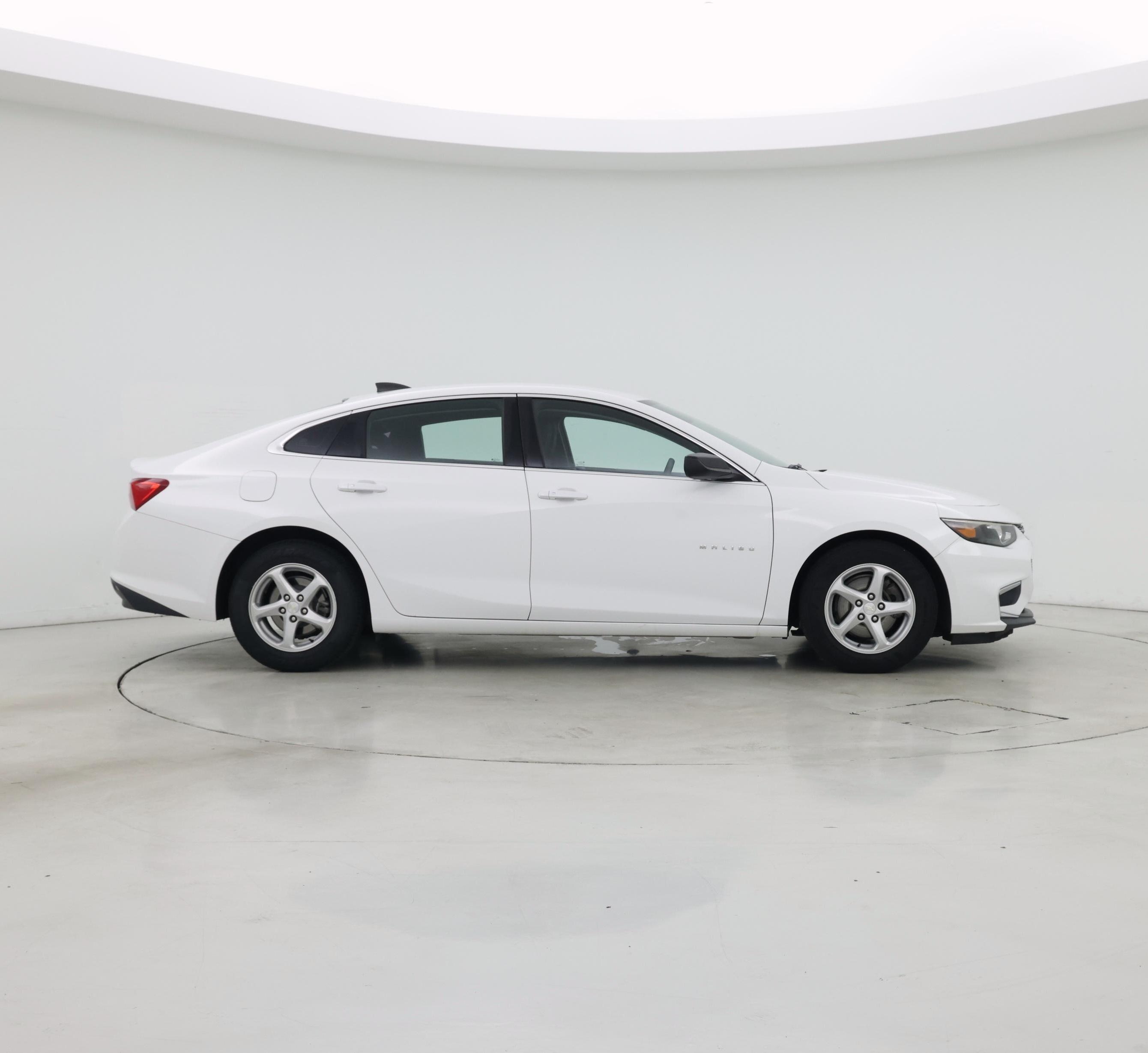 Thumbnail: 2017 Chevrolet Malibu - 7