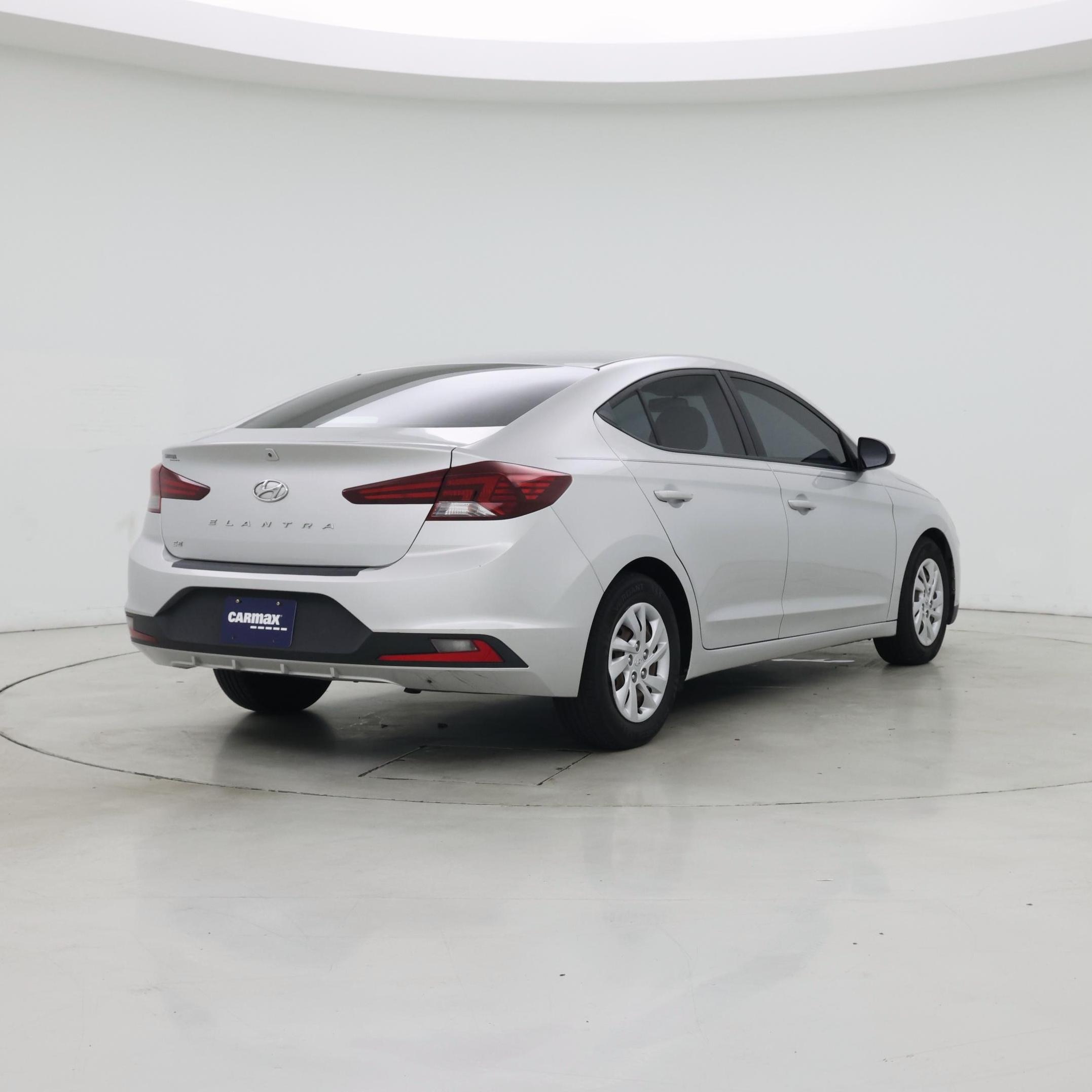 Thumbnail: 2019 Hyundai Elantra - 8
